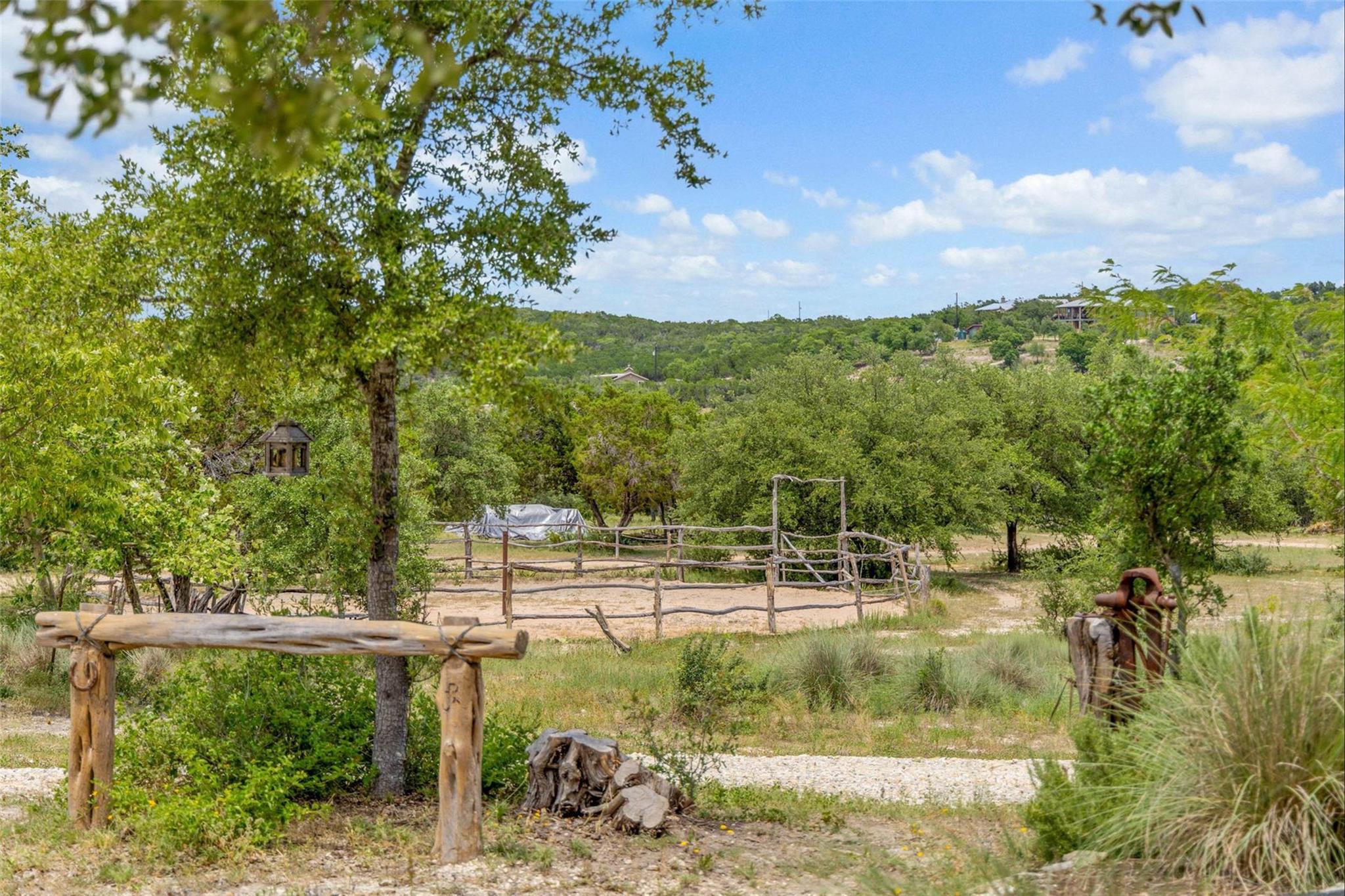 2822 Stagecoach Ranch Rd, Dripping Springs, TX 78620