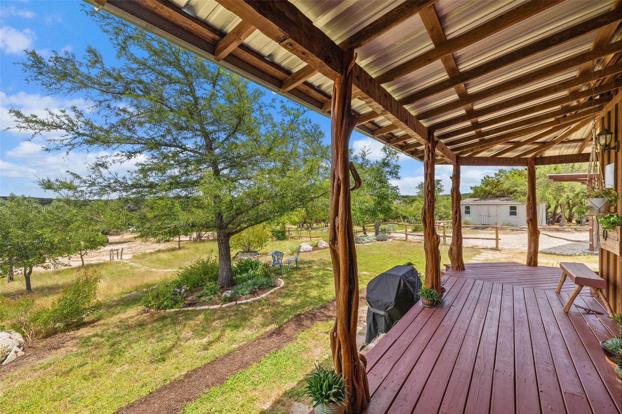 2822 Stagecoach Ranch Rd, Dripping Springs, TX 78620