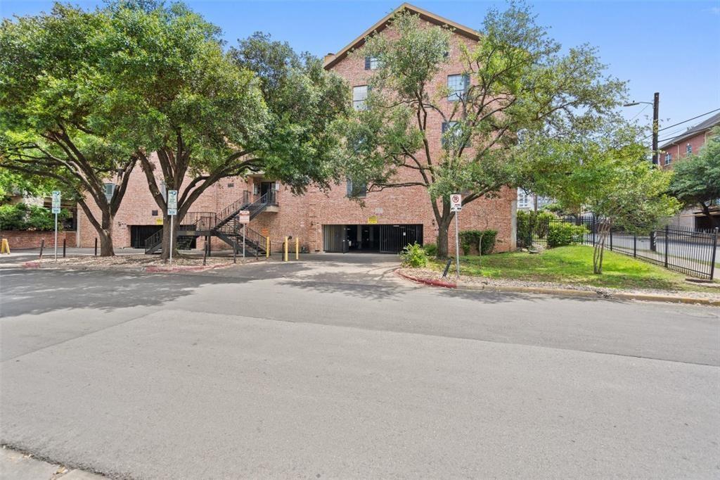 2401 Leon St # 105-B, Austin, TX 78705
