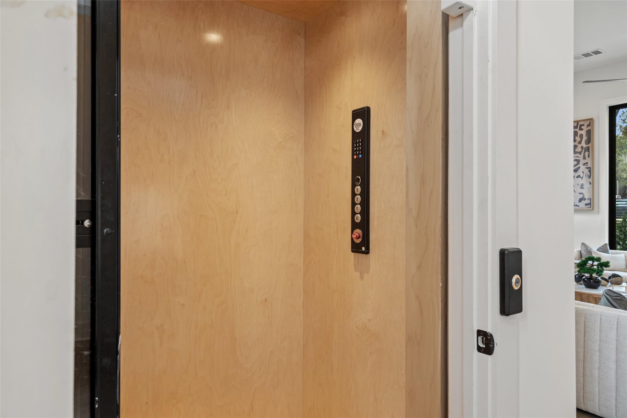 1719 Spyglass Dr # 12, Austin, TX 78746