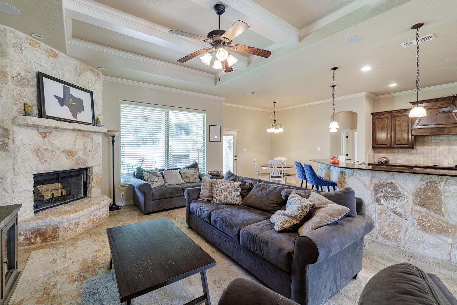 910 Ridgeoak Dr, Belton, TX 76513