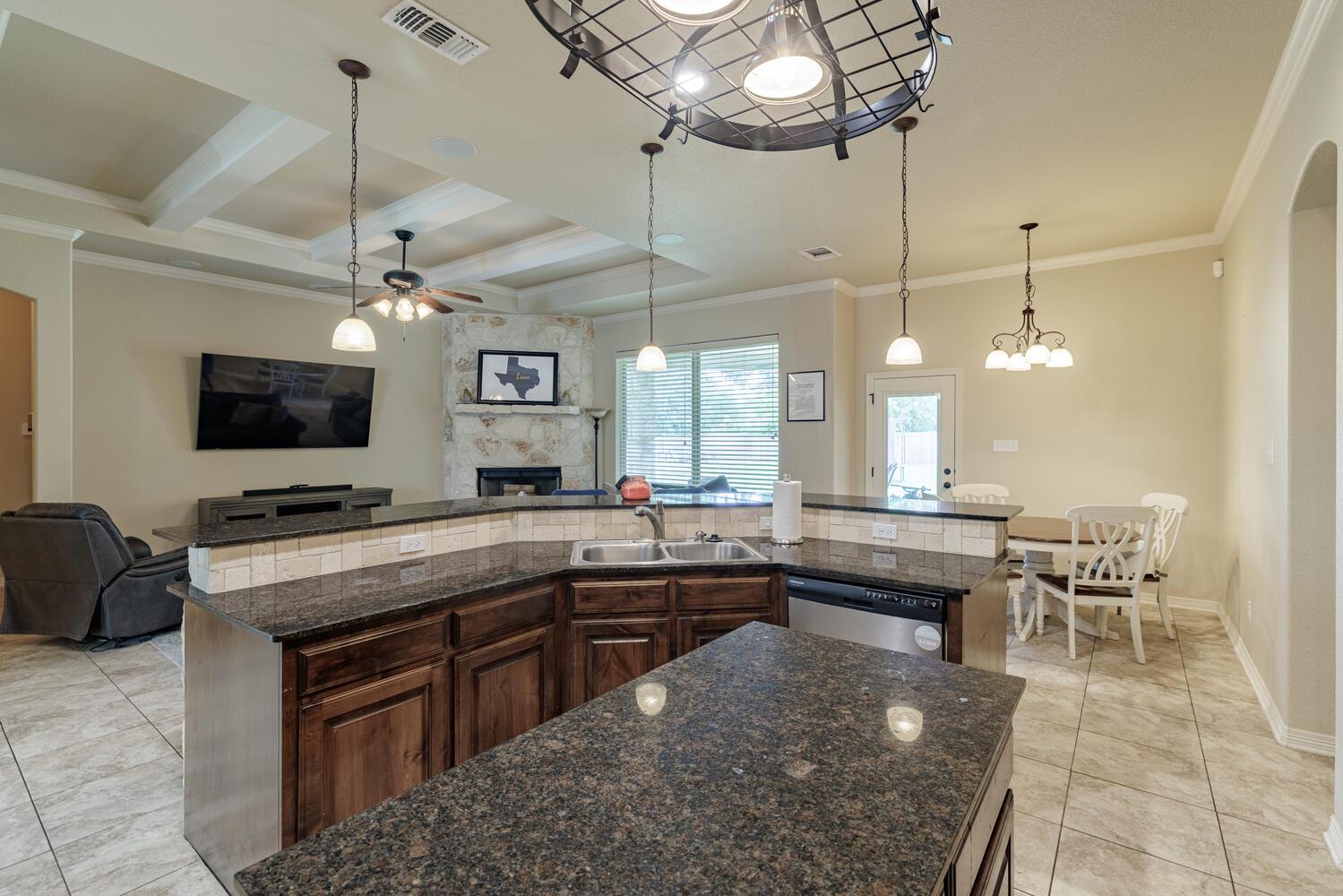 910 Ridgeoak Dr, Belton, TX 76513