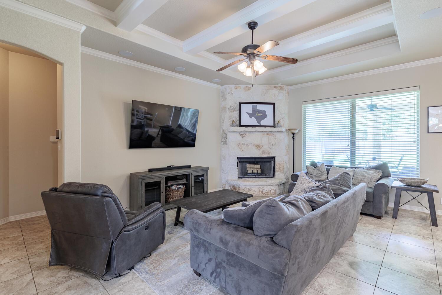 910 Ridgeoak Dr, Belton, TX 76513