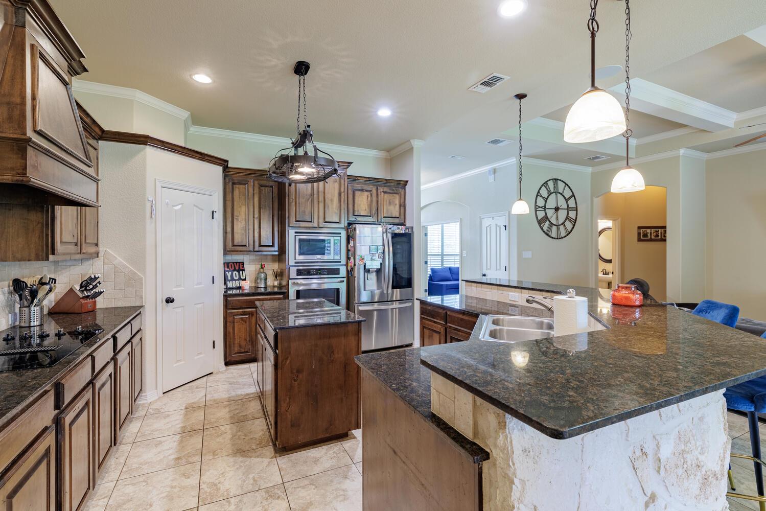 910 Ridgeoak Dr, Belton, TX 76513