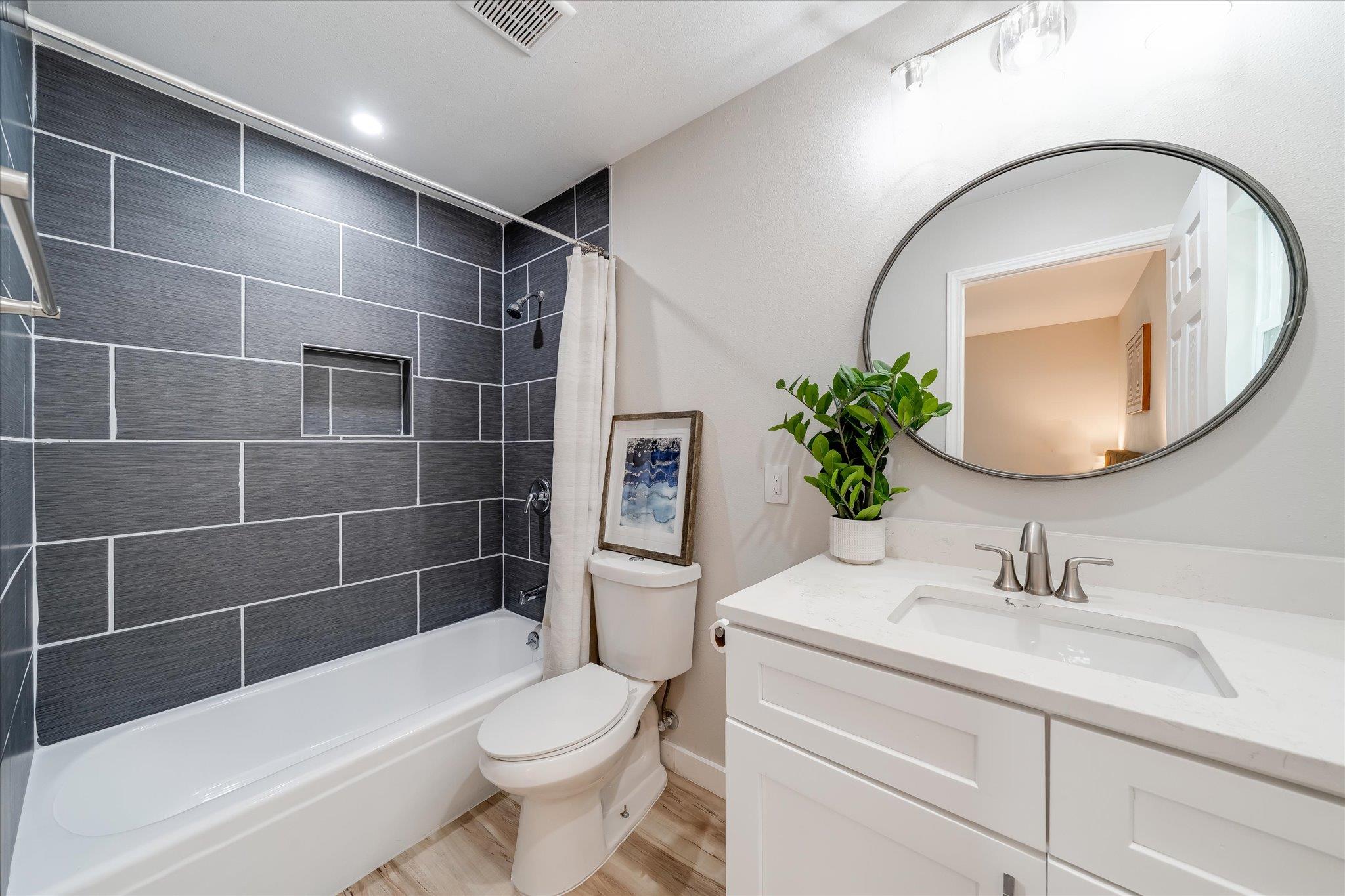 6225 Hillston Dr, Austin, TX 78745