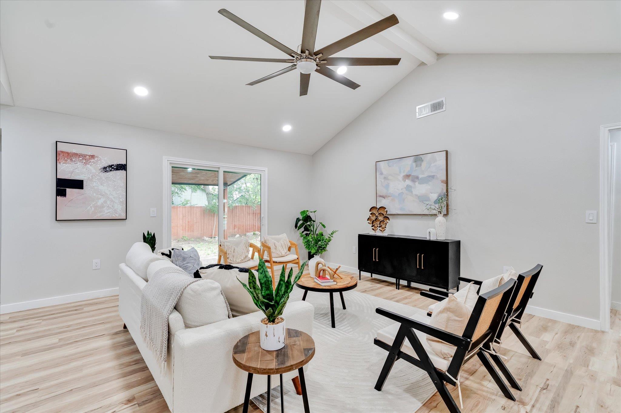 6225 Hillston Dr, Austin, TX 78745