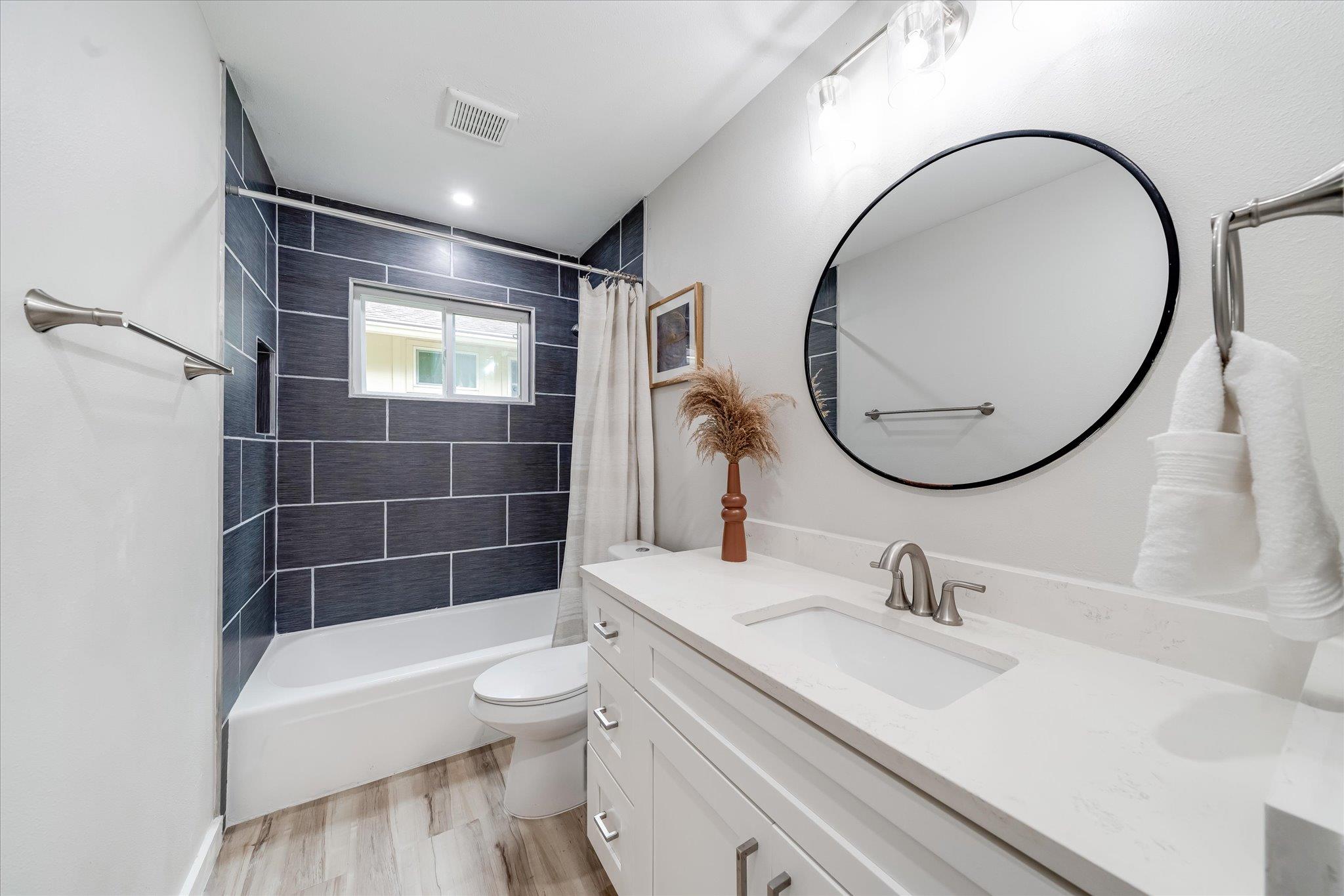 6225 Hillston Dr, Austin, TX 78745