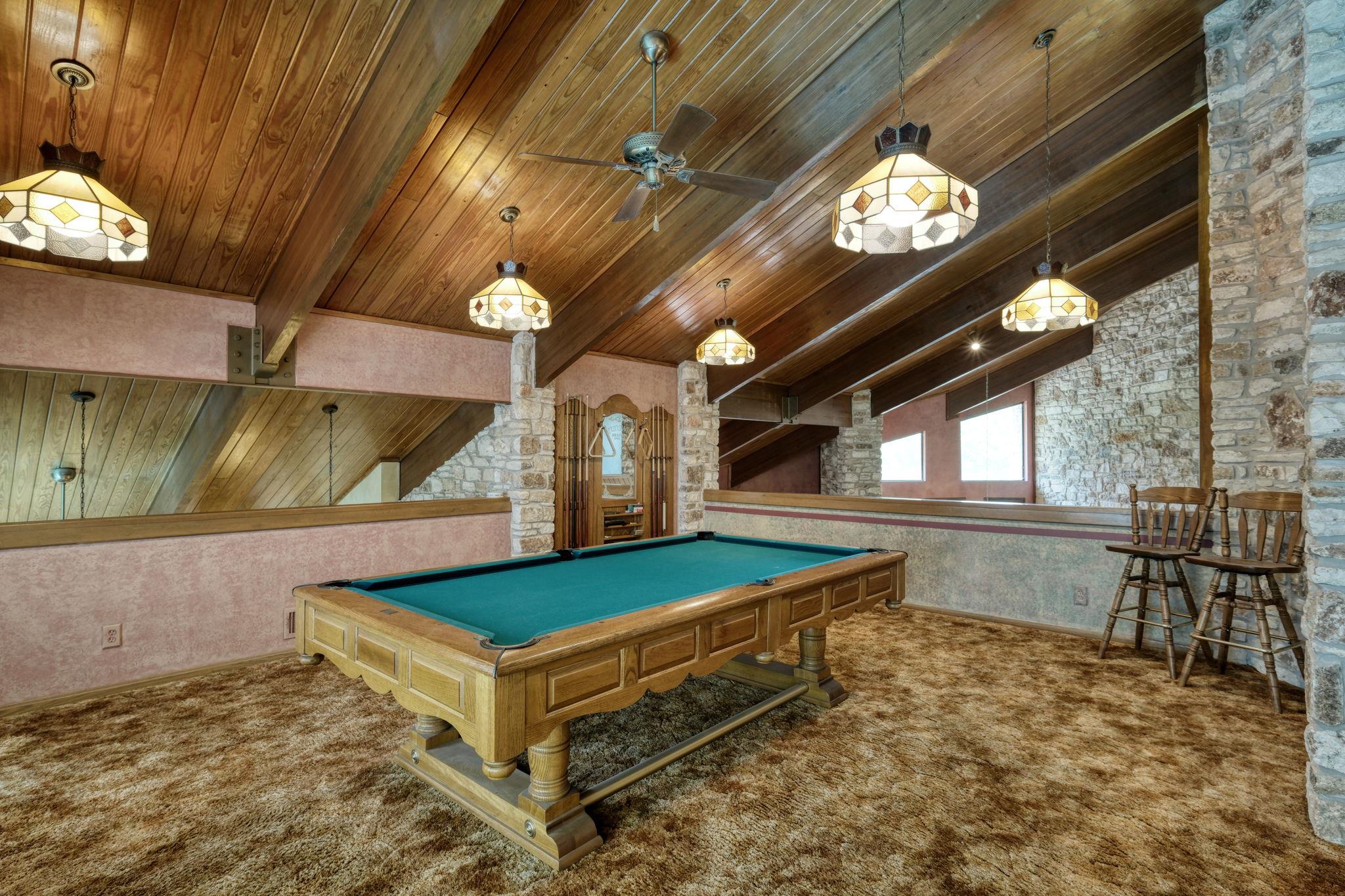 700 Breakaway Rd, Cedar Park, TX 78613