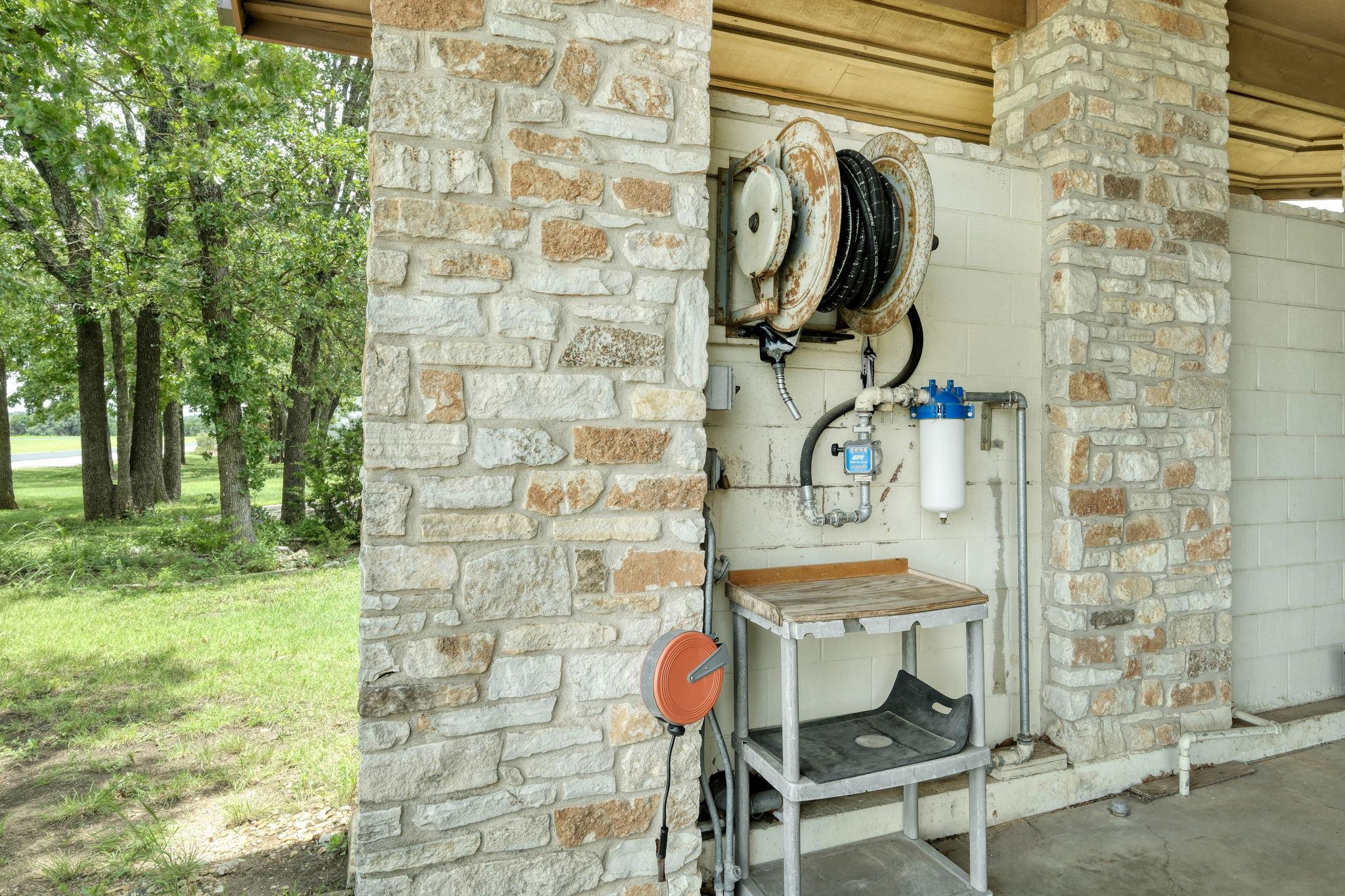 700 Breakaway Rd, Cedar Park, TX 78613