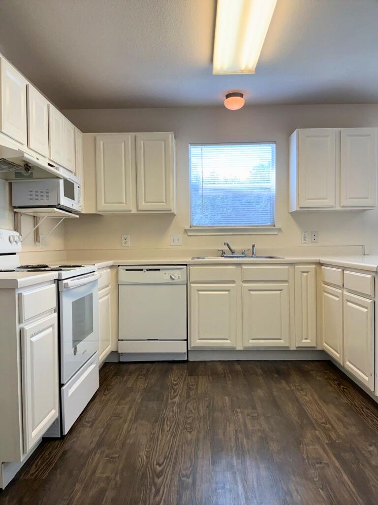 1005 Bluff Meadow Cv, Georgetown, TX 78626