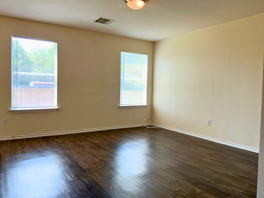 1005 Bluff Meadow Cv, Georgetown, TX 78626