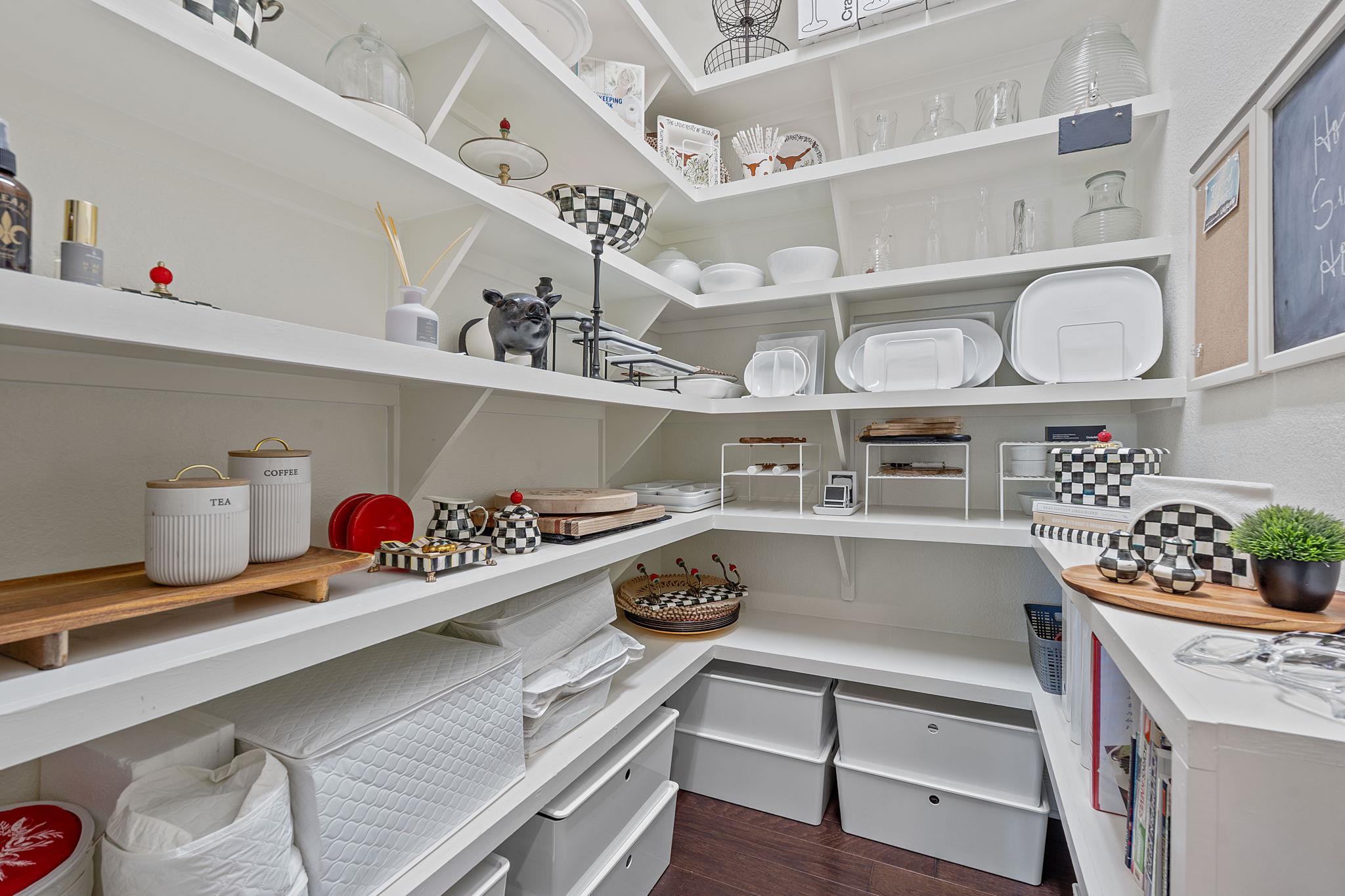 521 Montalcino Ln, Georgetown, TX 78628