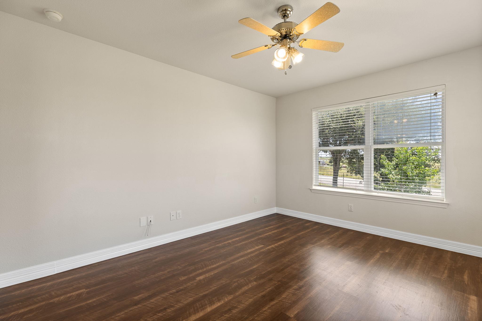 1701 County Road 107, Hutto, TX 78634