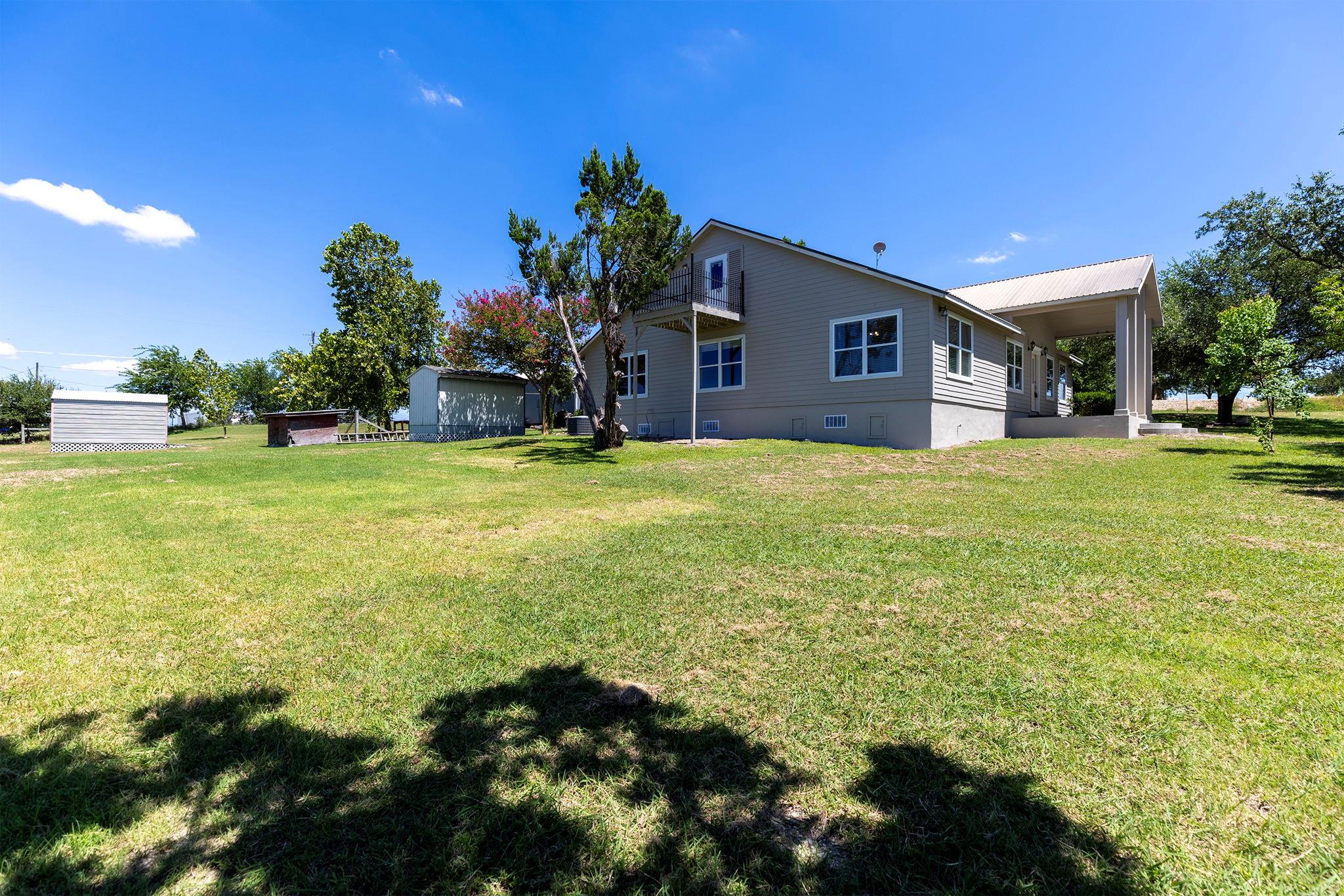 1701 County Road 107, Hutto, TX 78634