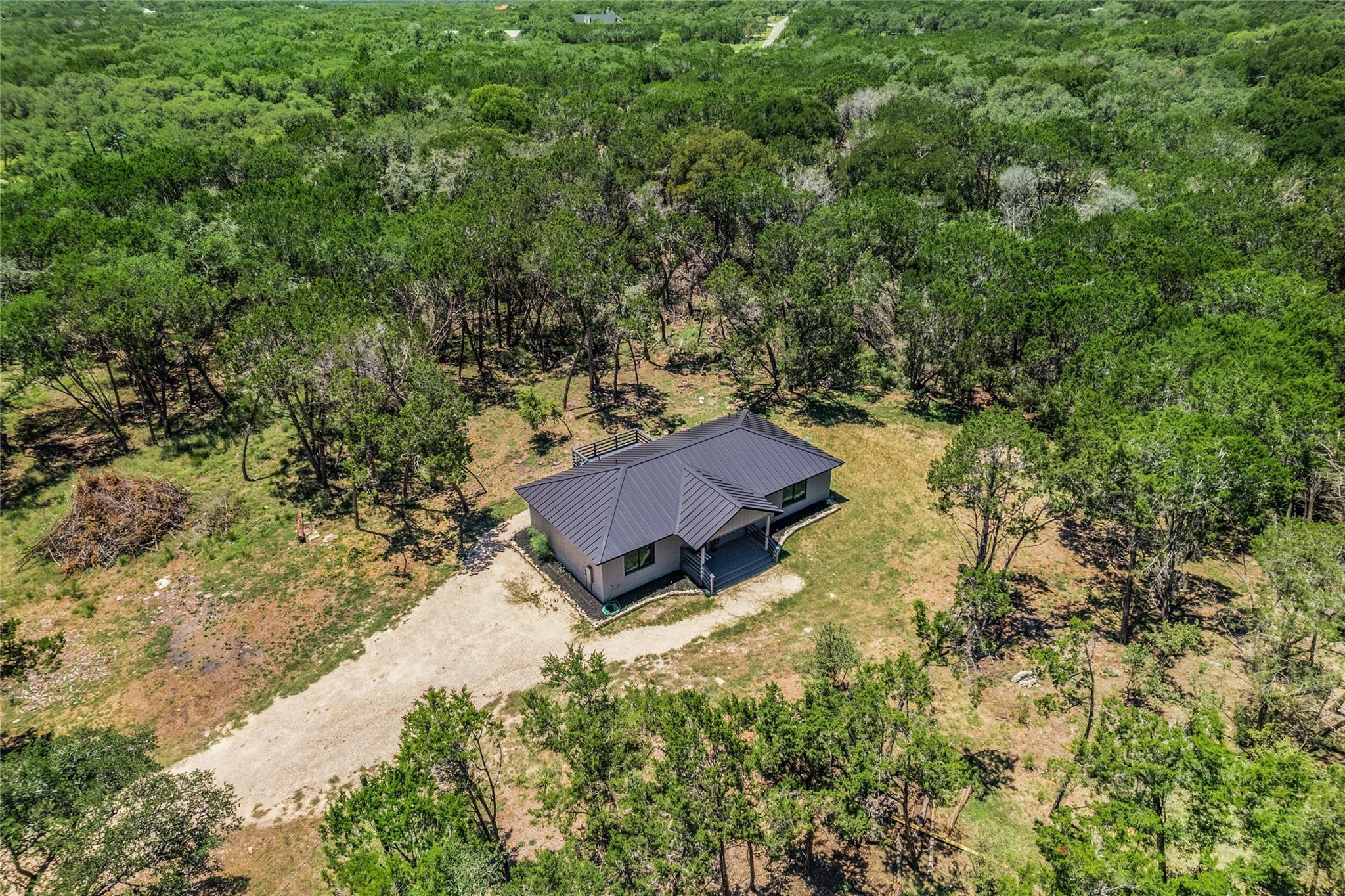 151 Star Thistle Trl, Wimberley, TX 78676