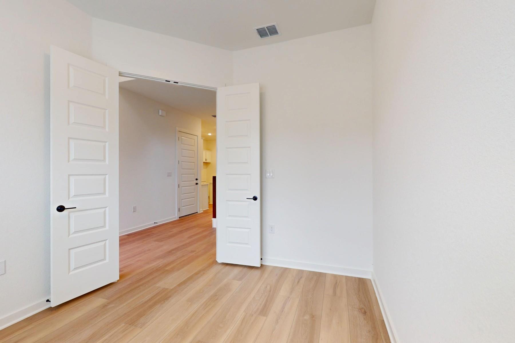 13113 Geary Dr, Austin, TX 78652