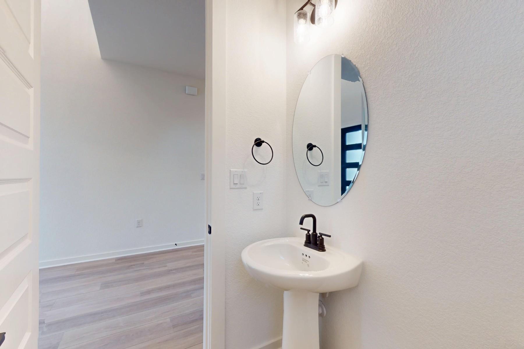 13113 Geary Dr, Austin, TX 78652