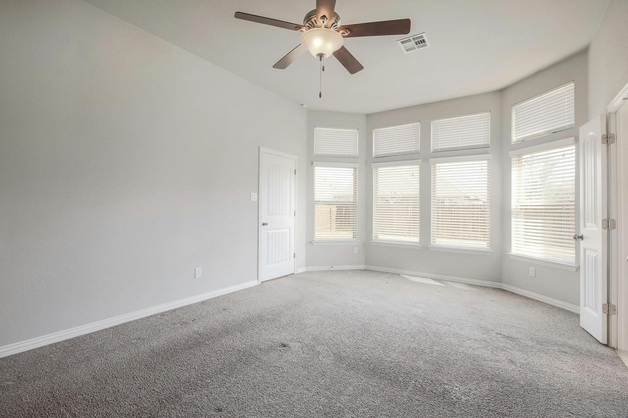 3916 Joshs Cv, Pflugerville, TX 78660