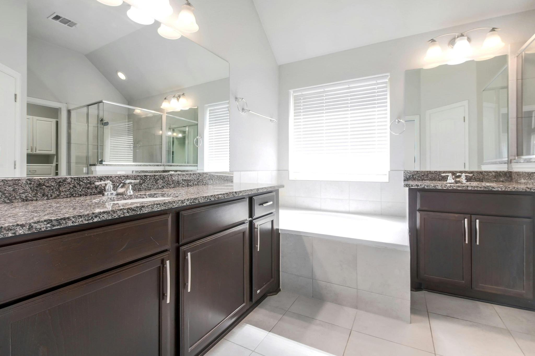 3916 Joshs Cv, Pflugerville, TX 78660