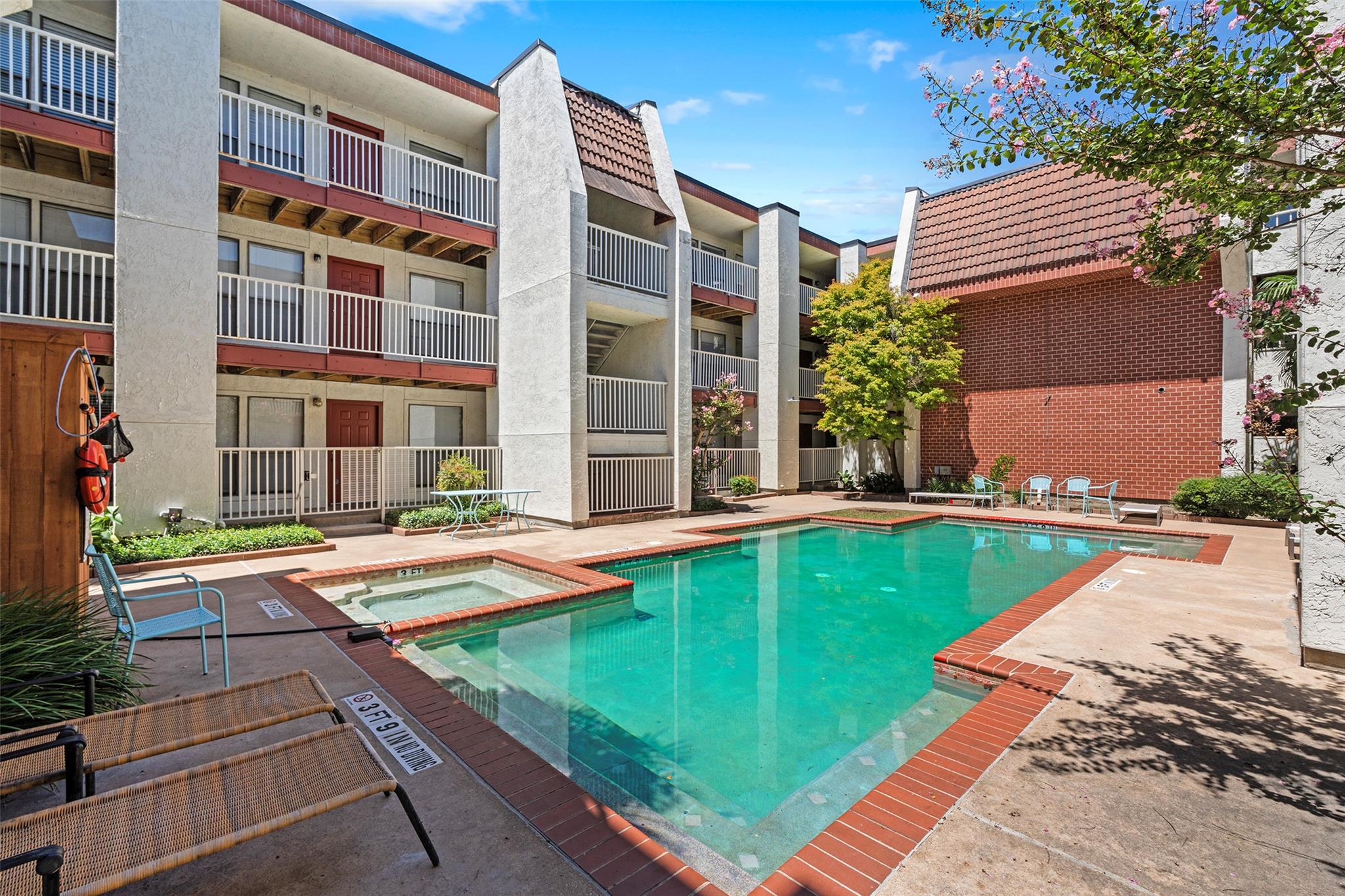 3115 Helms St # 318, Austin, TX 78705
