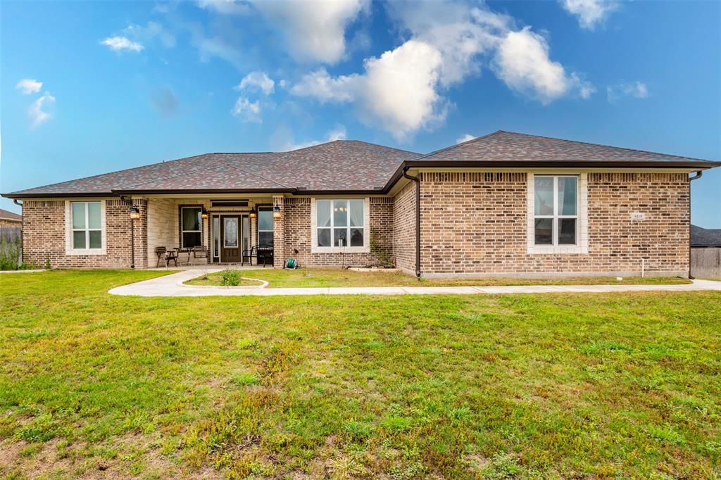 8119 Green Hill Dr, Salado, TX 76571