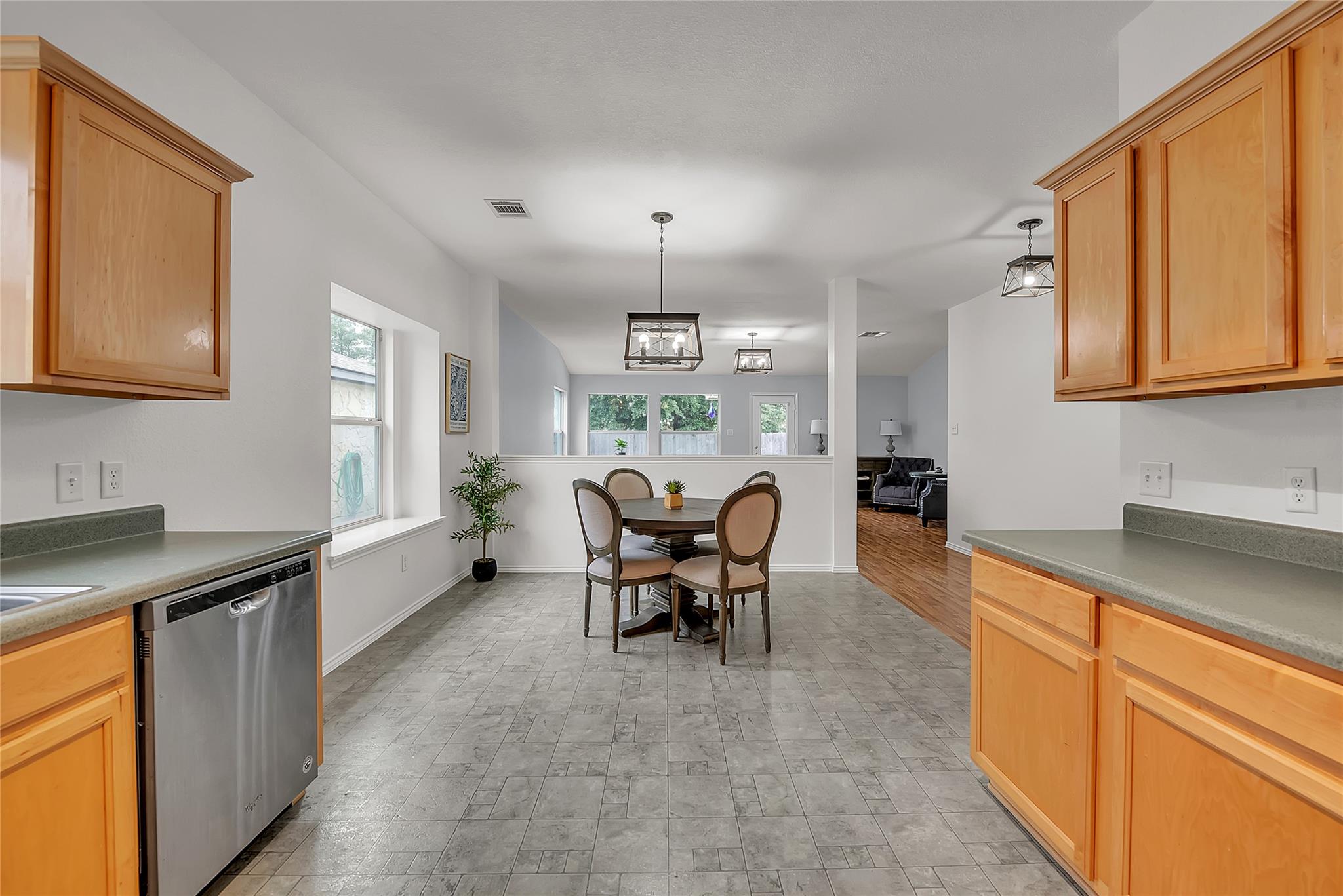 3313 Napa Valley Bnd, Leander, TX 78641