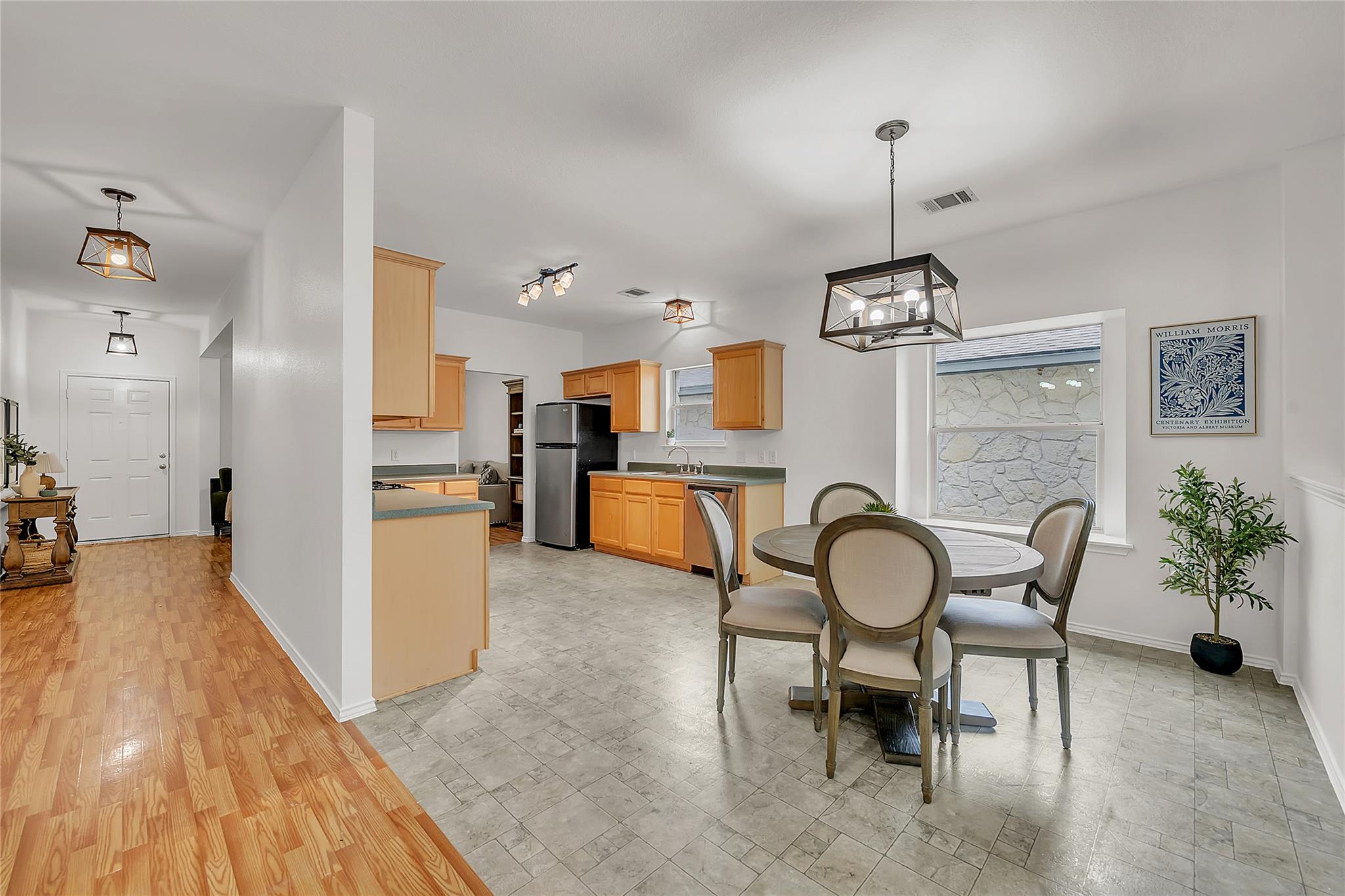 3313 Napa Valley Bnd, Leander, TX 78641