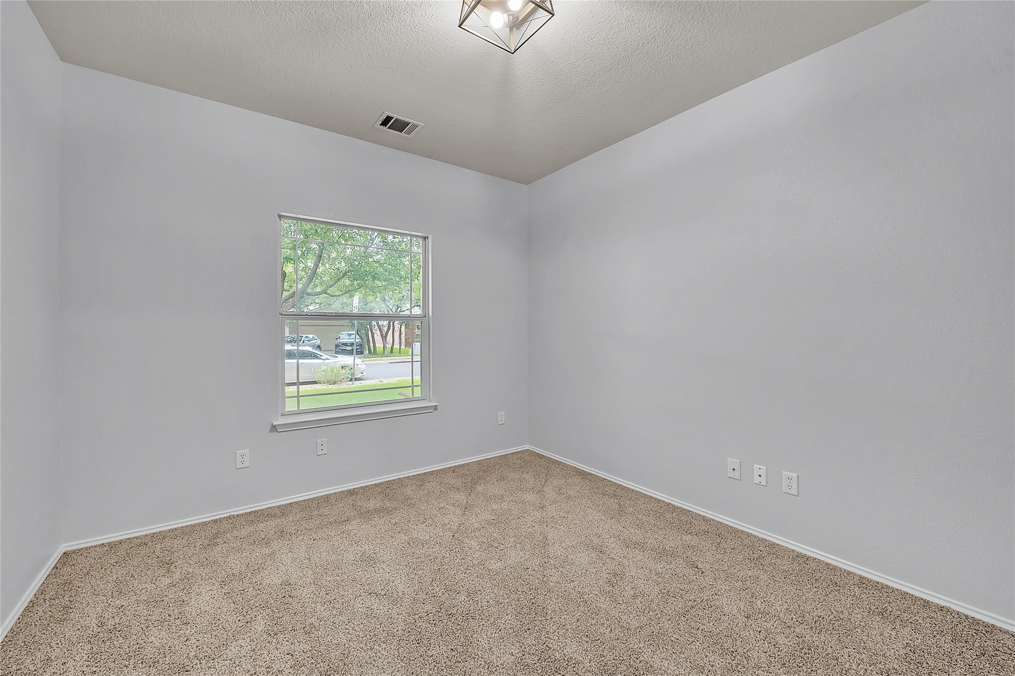 3313 Napa Valley Bnd, Leander, TX 78641