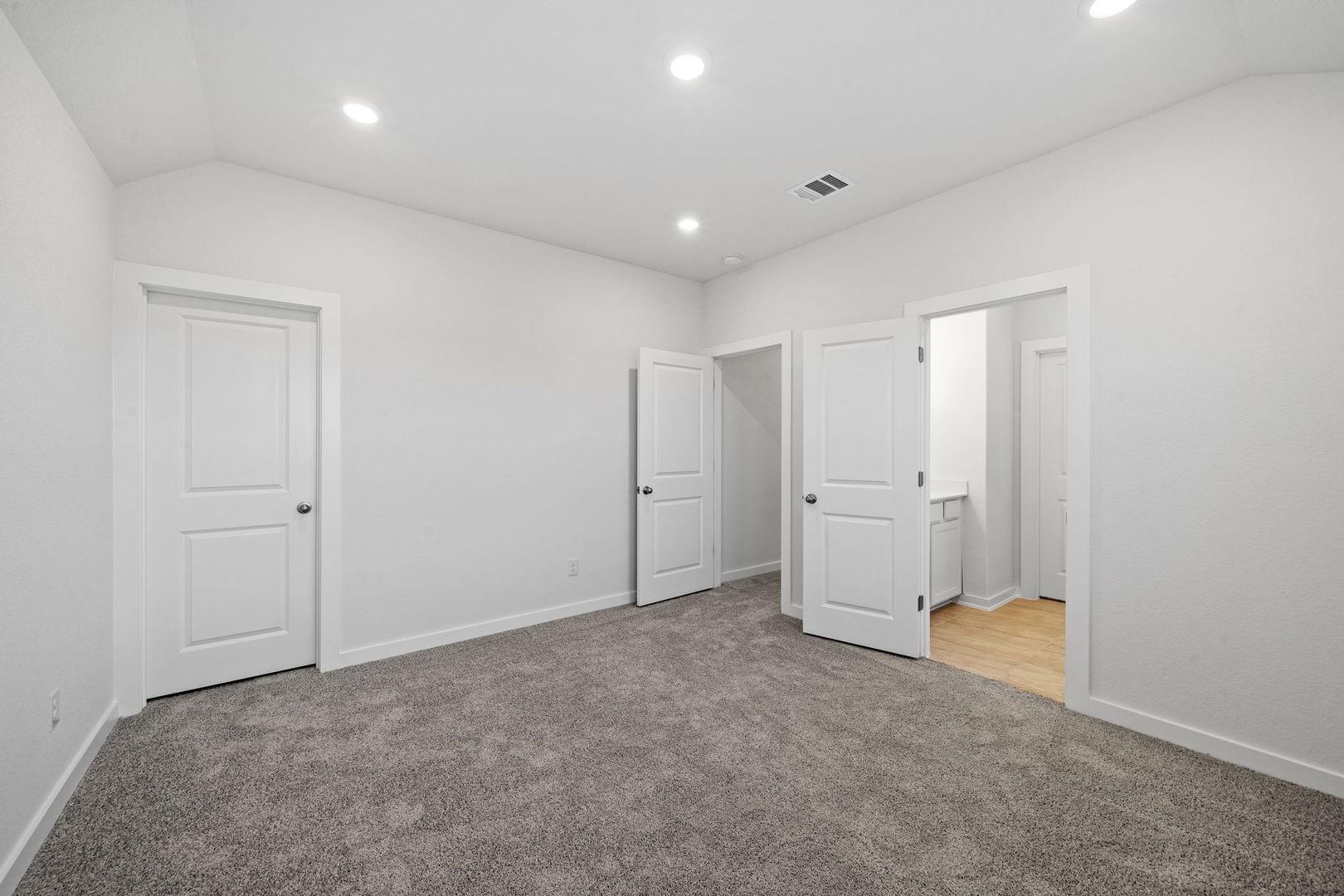 328 Royal Fern Rd, Hutto, TX 78634