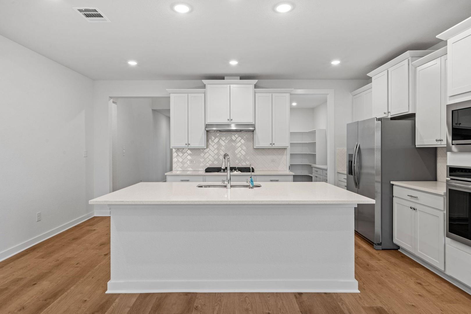 328 Royal Fern Rd, Hutto, TX 78634