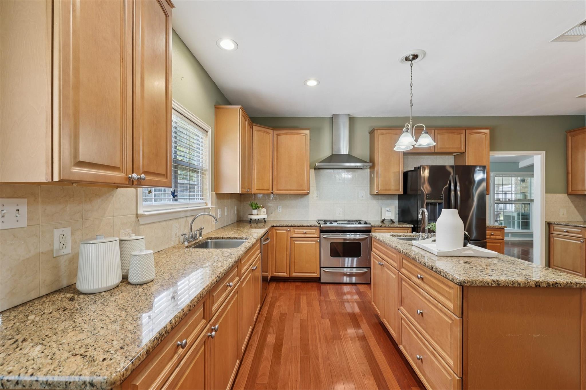 9201 Norchester Ct, Austin, TX 78729