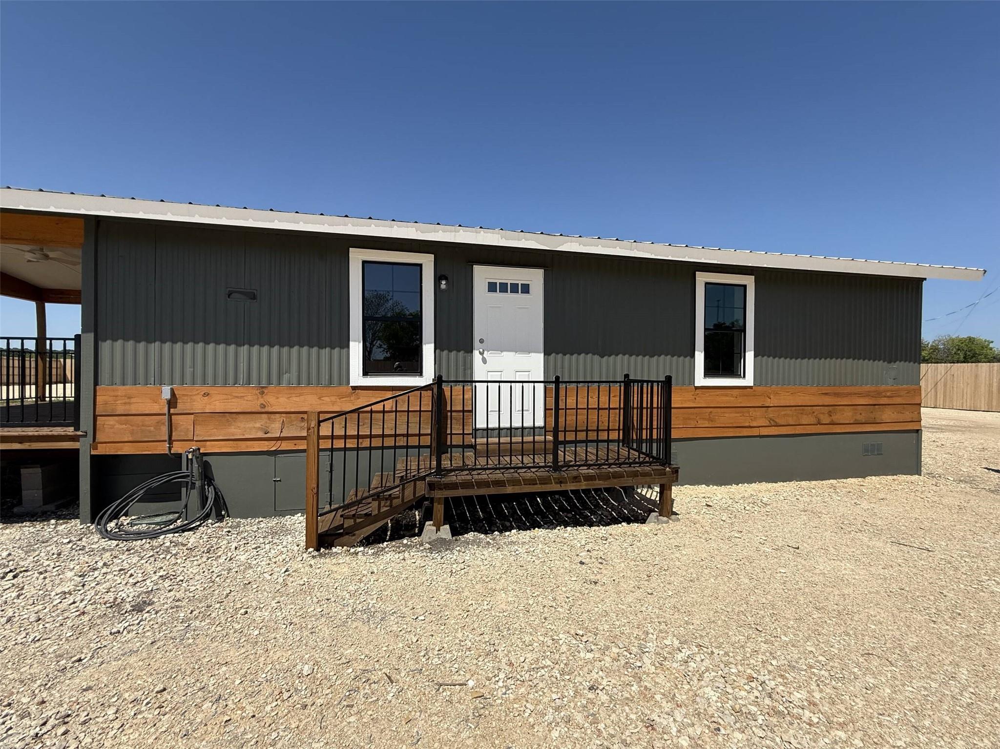 11808 US HWY 183 Highway, Buda, TX 78610