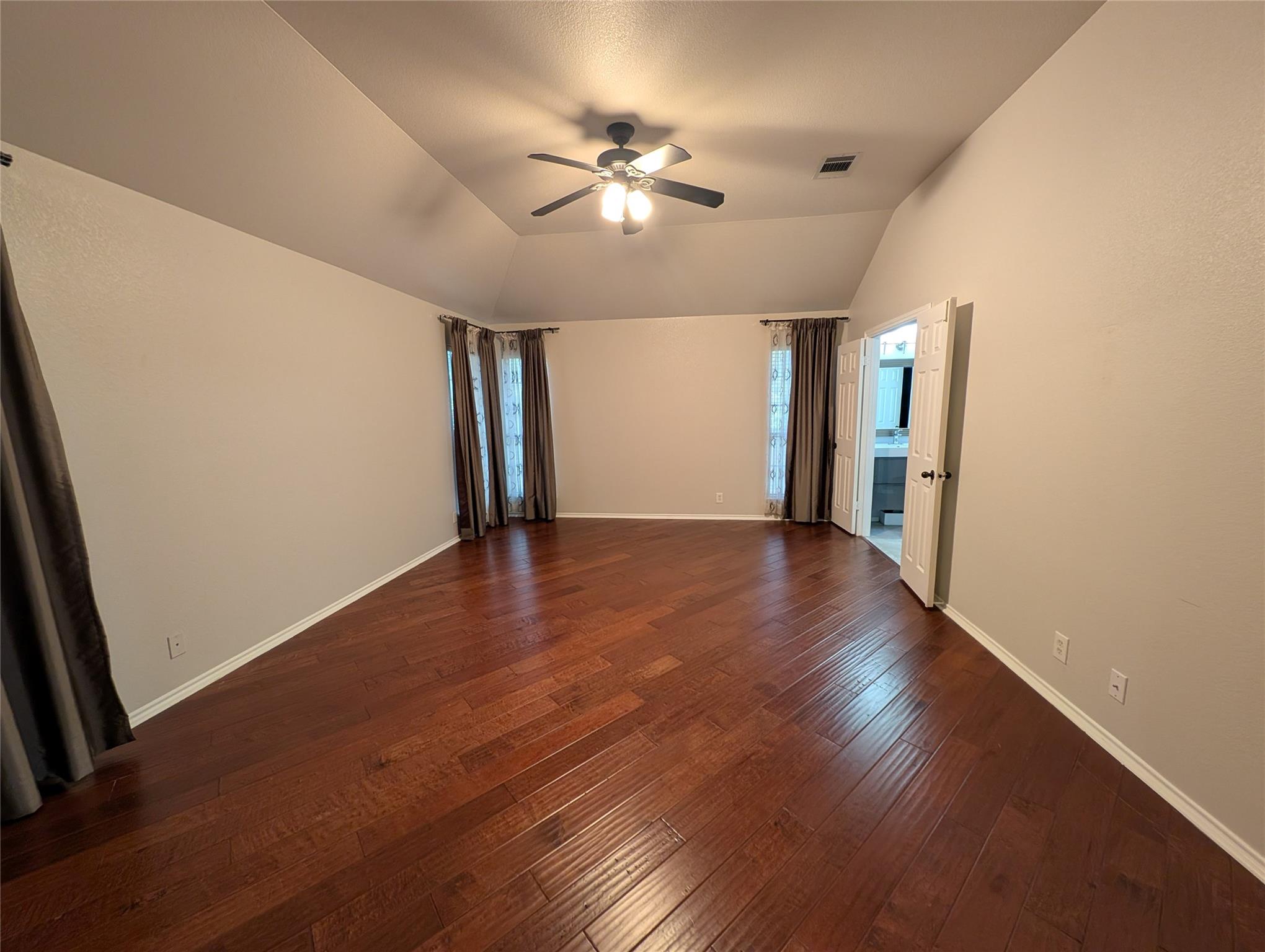 1325 Roadrunner Dr, Cedar Park, TX 78613