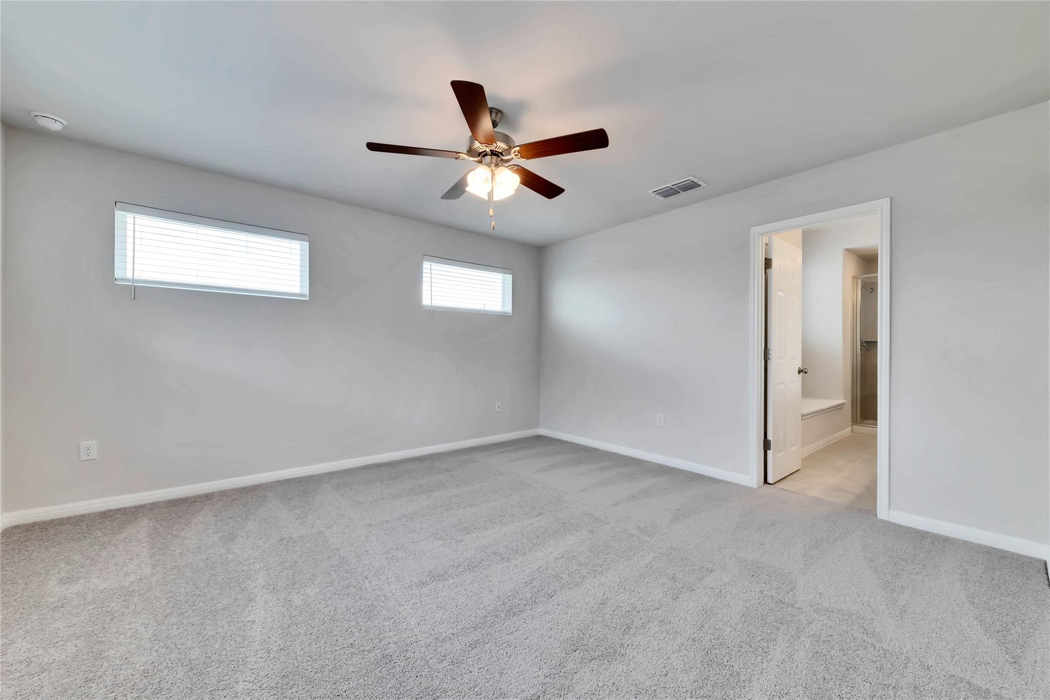 11109 Sentinel Dr, Austin, TX 78747