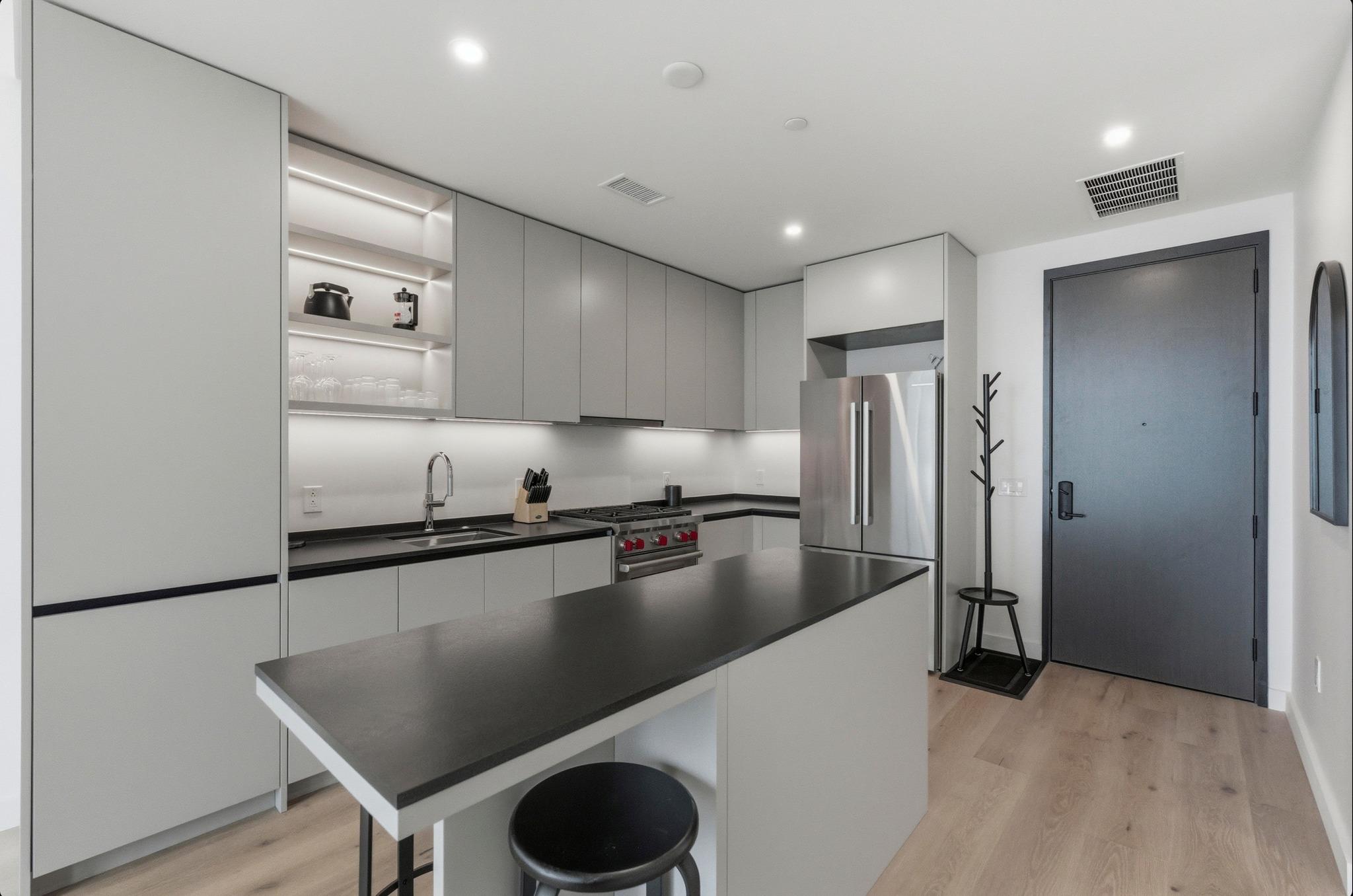 610 Davis St # 3104, Austin, TX 78701