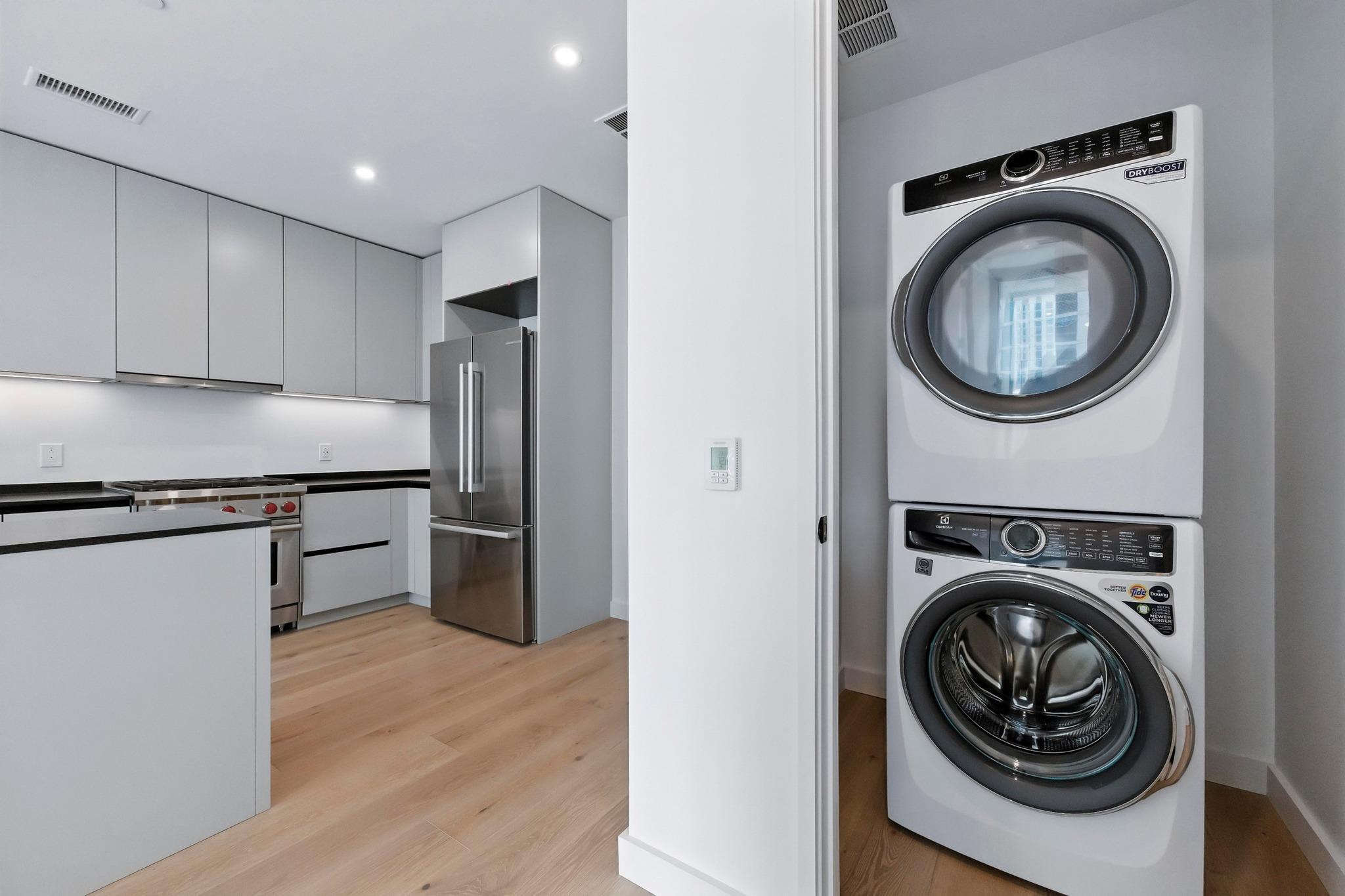 610 Davis St # 3104, Austin, TX 78701