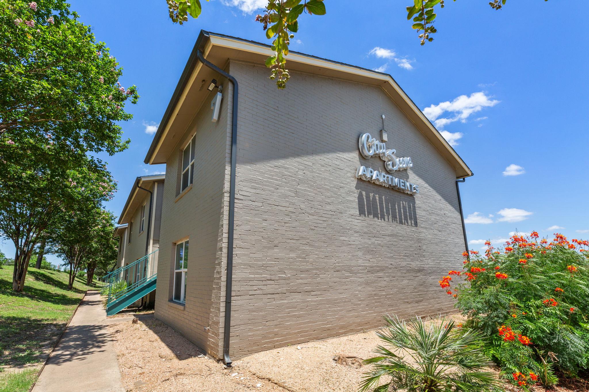 3819 Southway Dr # 207, Austin, TX 78704