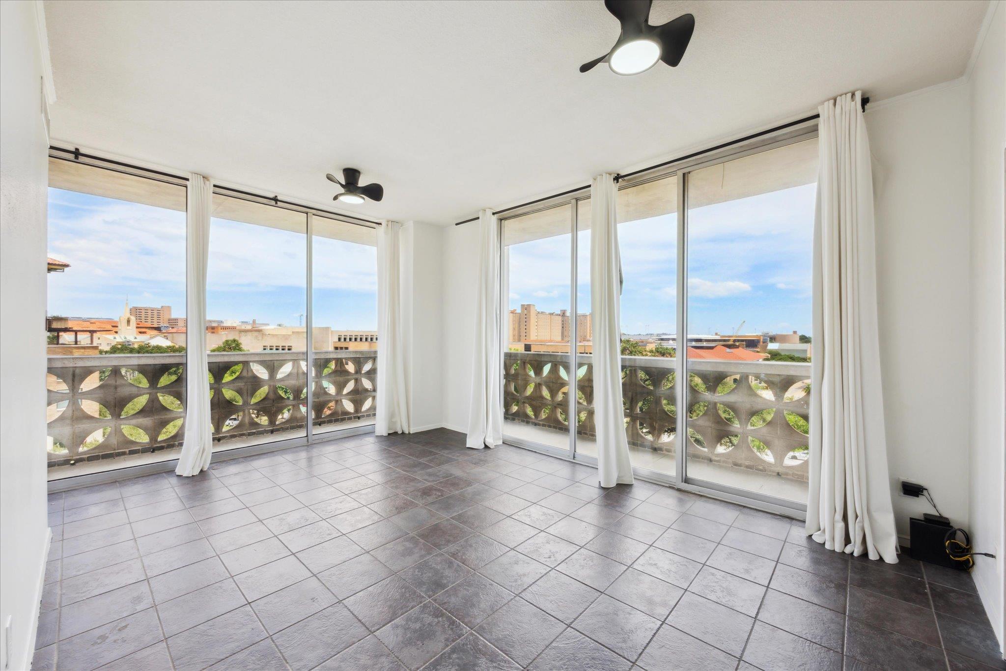 1801 Lavaca St # 4D, Austin, TX 78701
