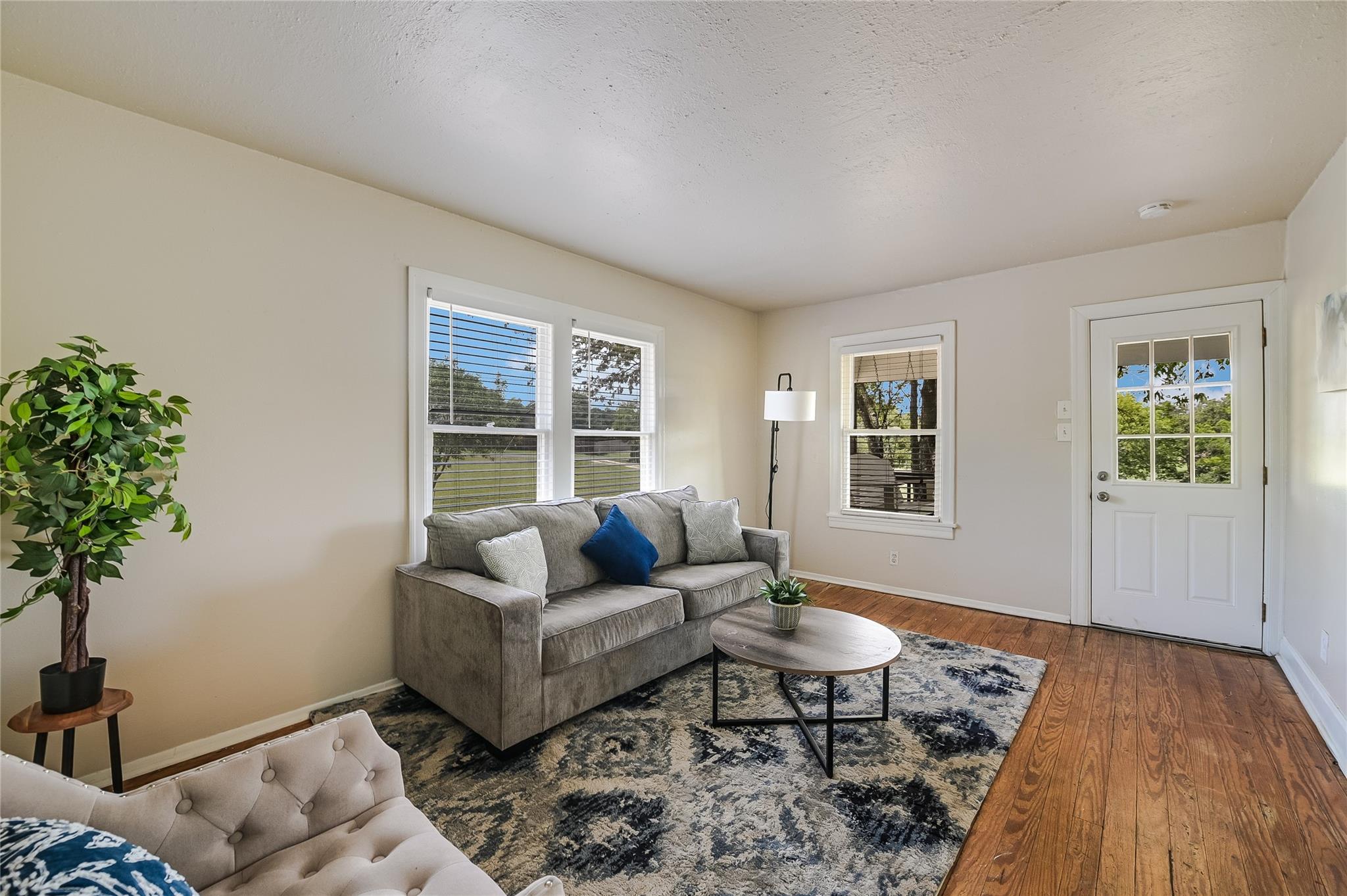 600 County Road 152, Georgetown, TX 78626