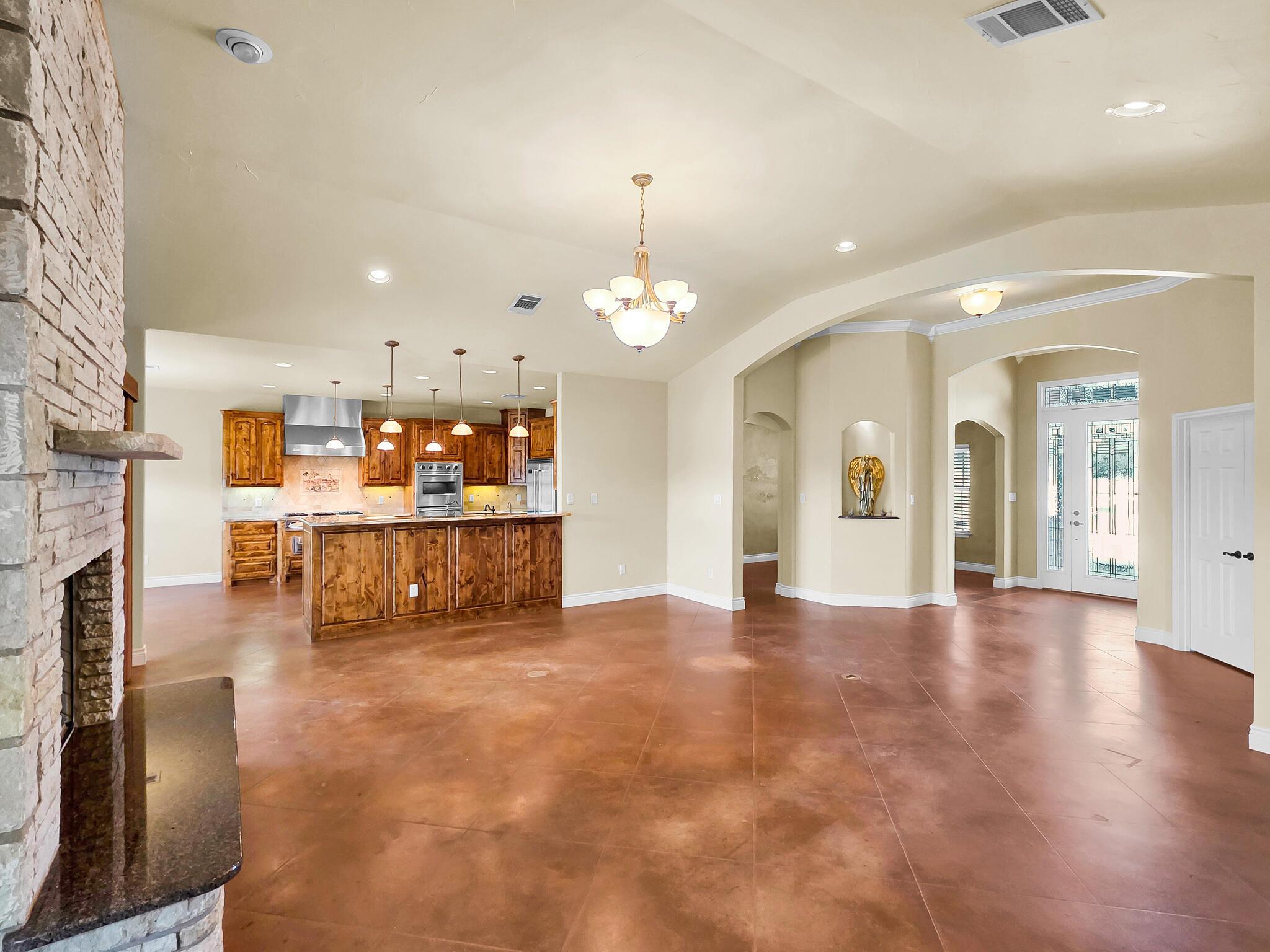 301 CR 253, Bertram, TX 78605