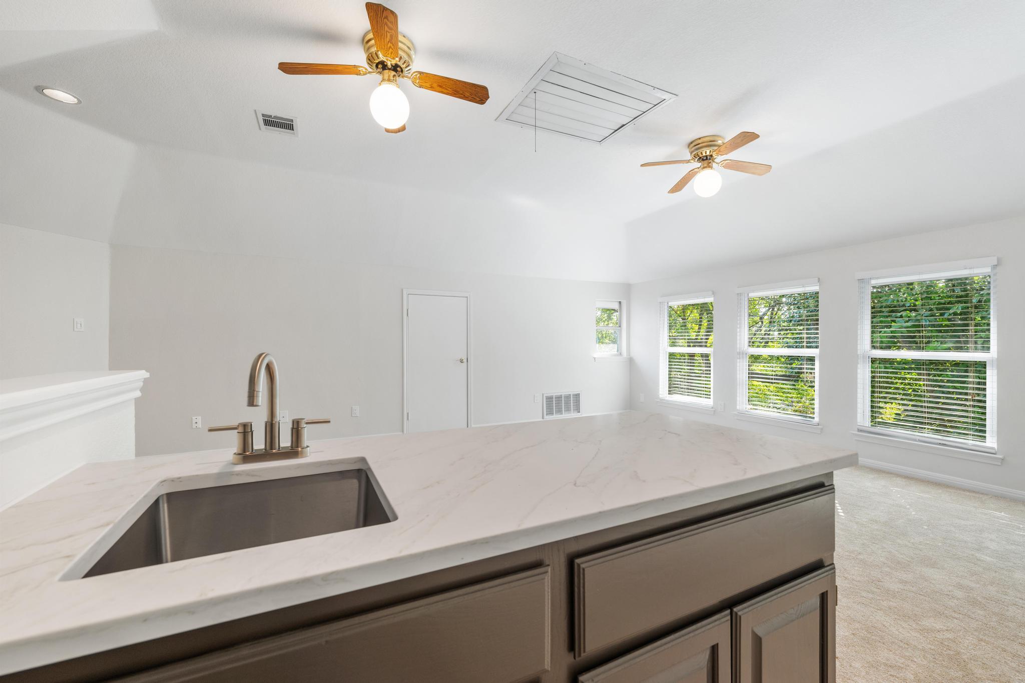 1204 Miami Dr, Austin, TX 78733