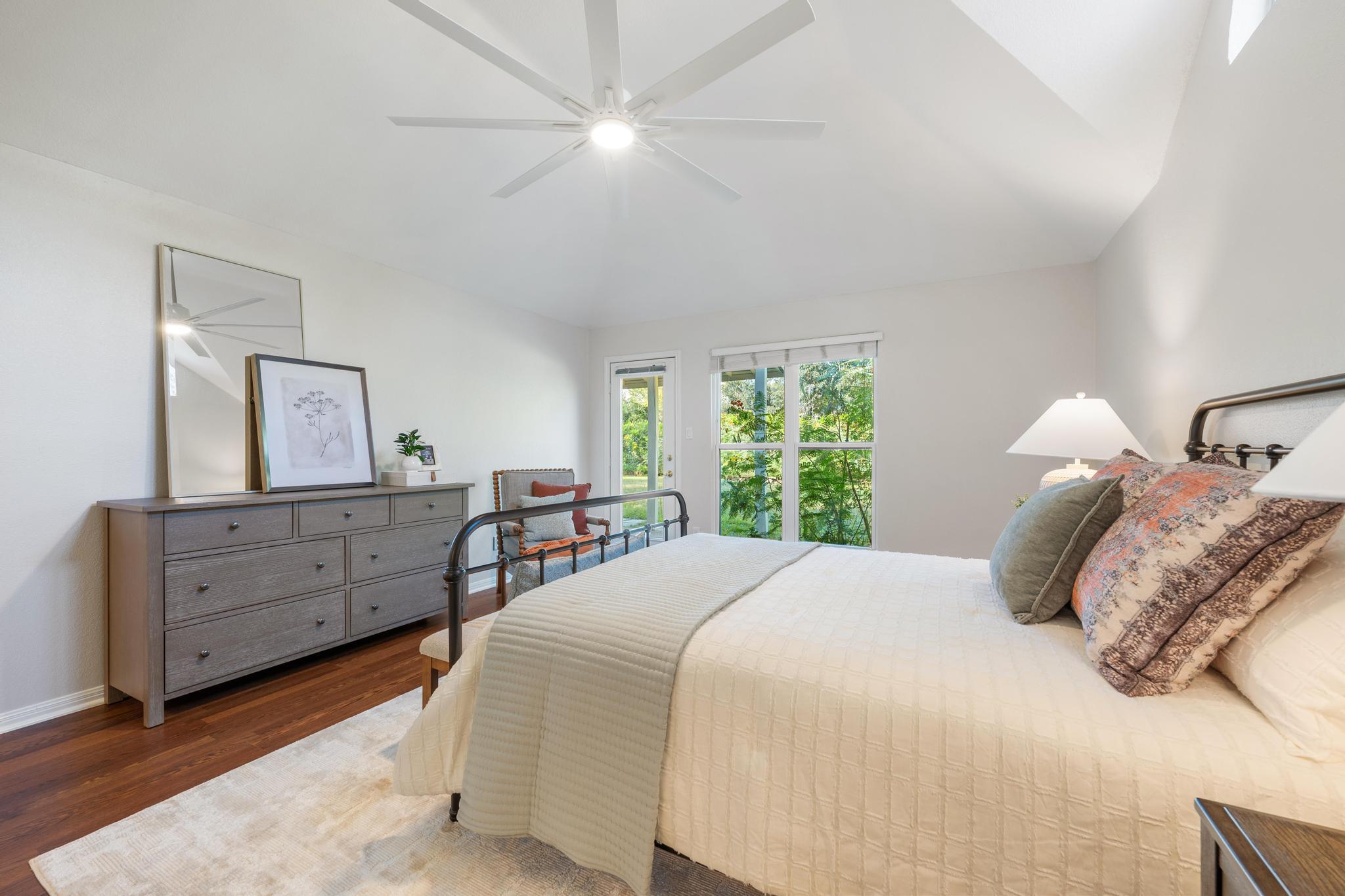 1204 Miami Dr, Austin, TX 78733