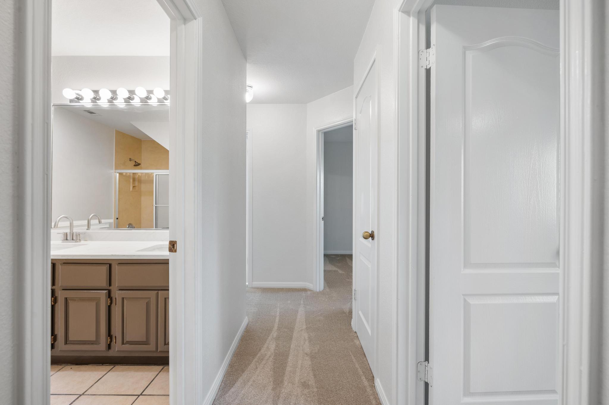 1204 Miami Dr, Austin, TX 78733