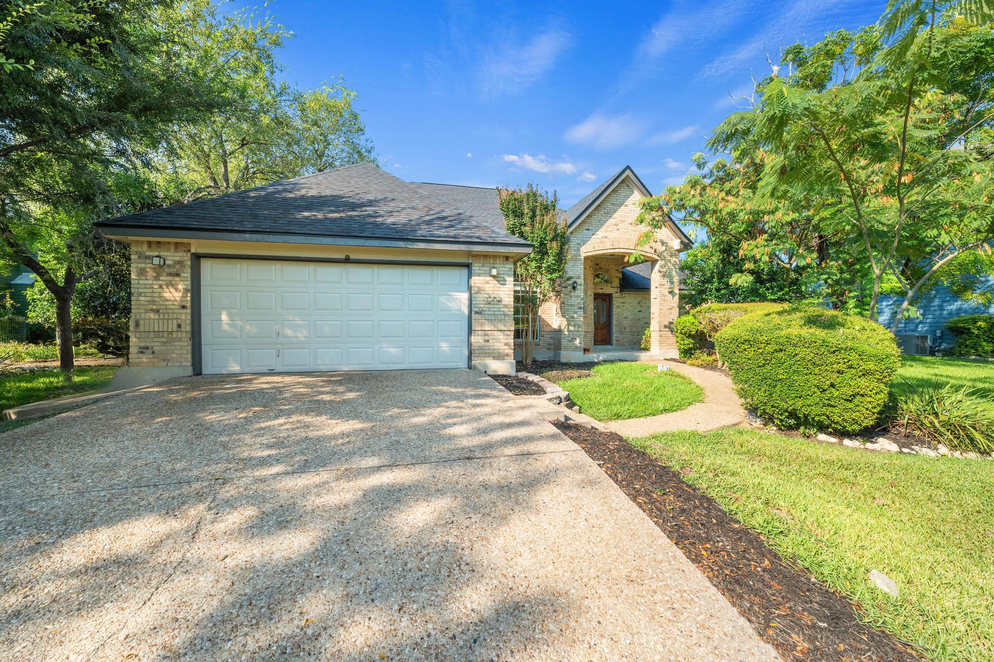 1204 Miami Dr, Austin, TX 78733