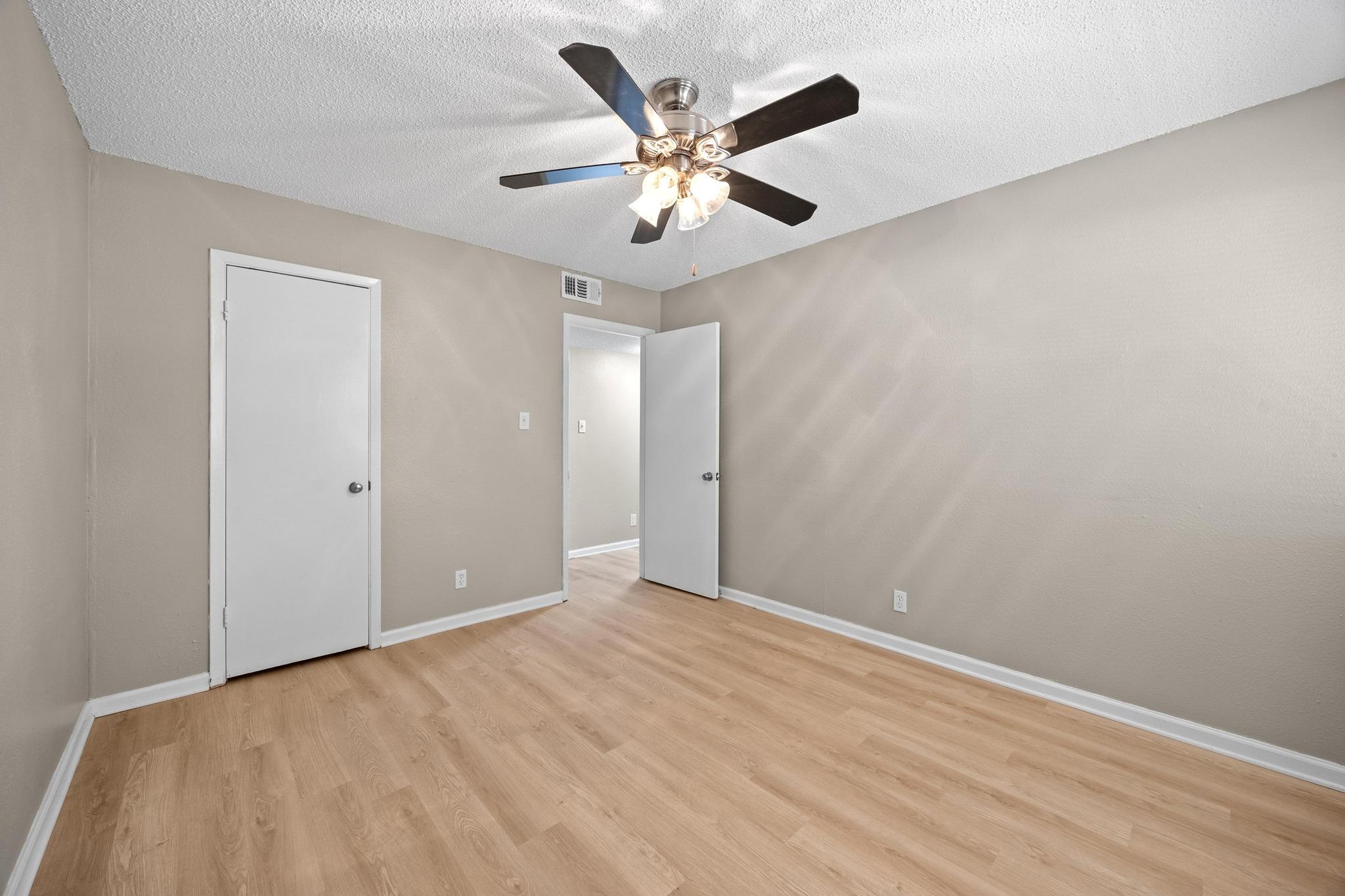 8903 Parkfield Dr # 104, Austin, TX 78758