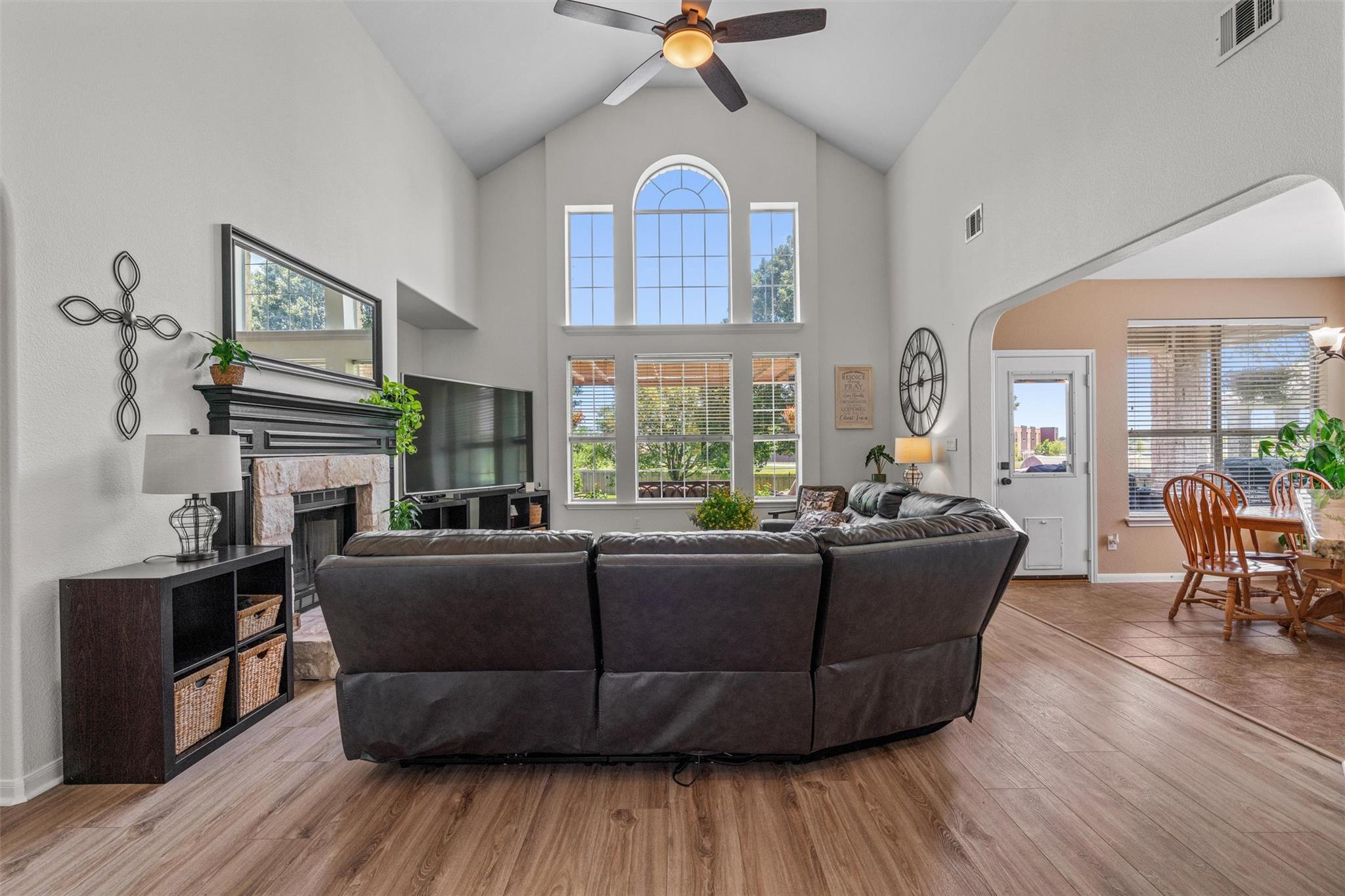 803 Clemson Cv, Pflugerville, TX 78660