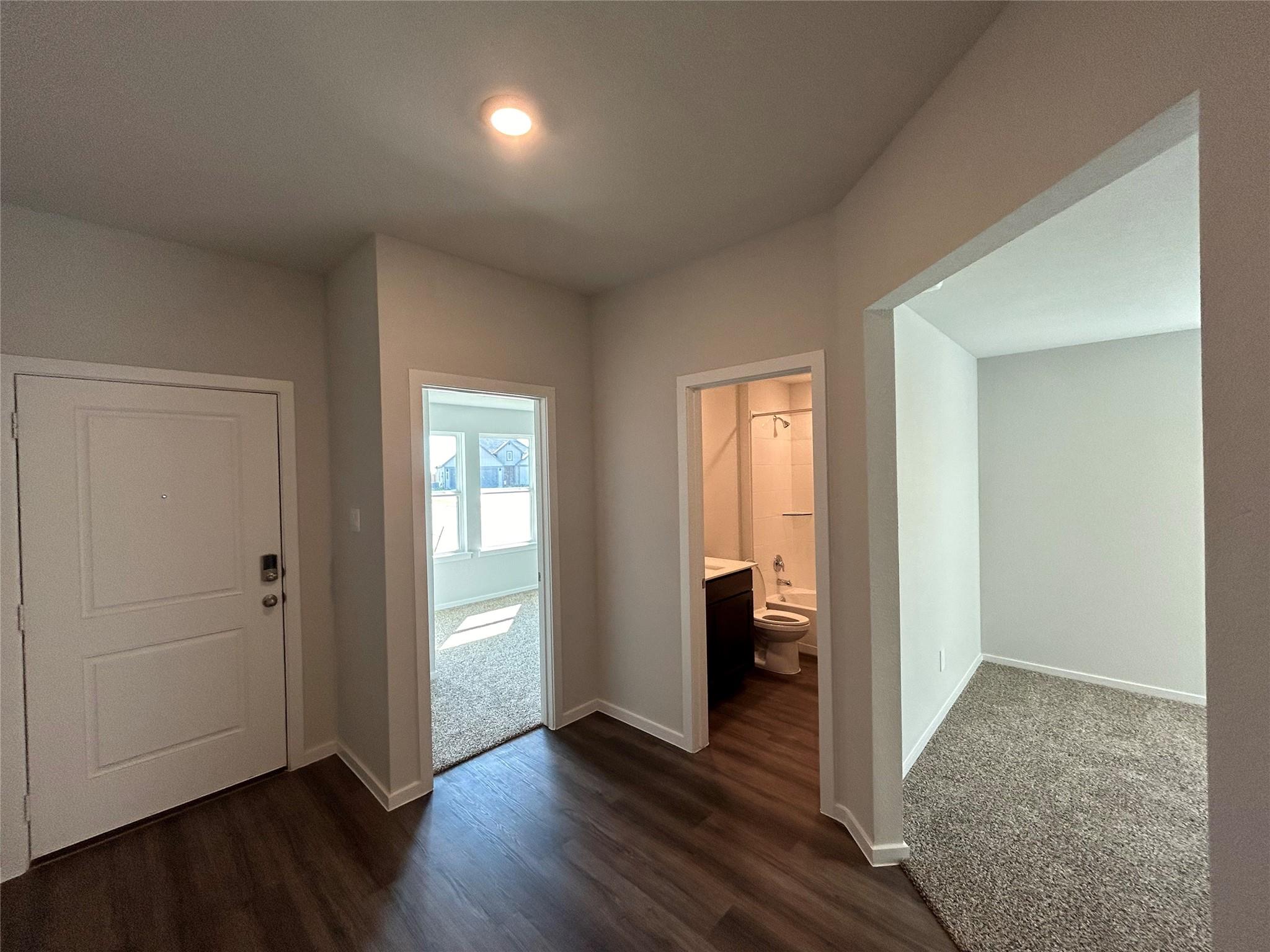 501 Perry Pl, Rockdale, TX 76567