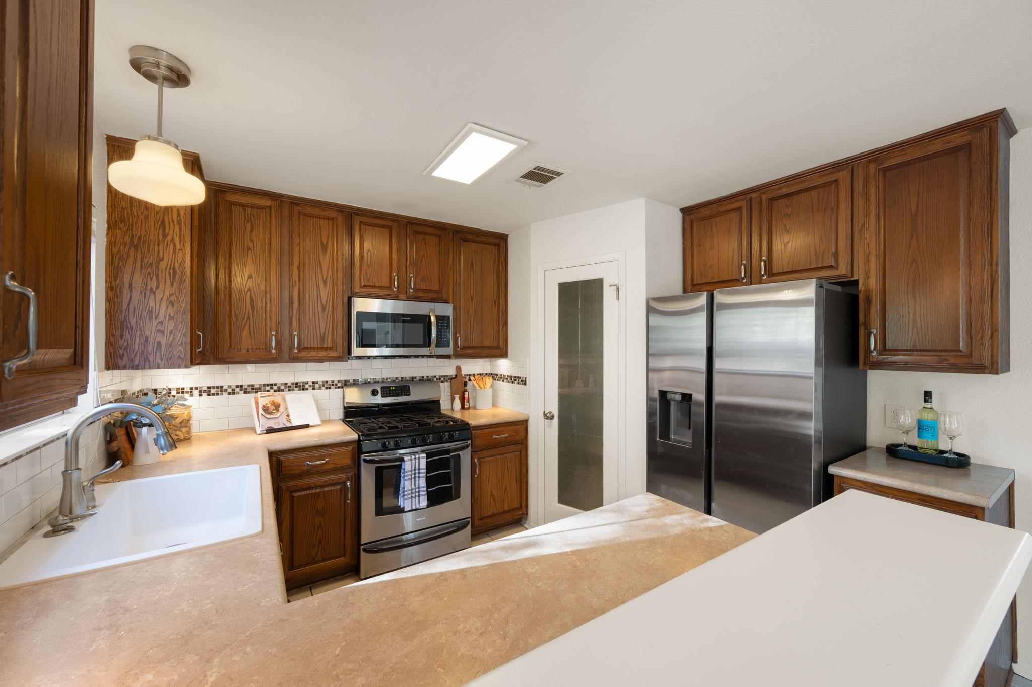 2107 Fuzz Fairway, Austin, TX 78728