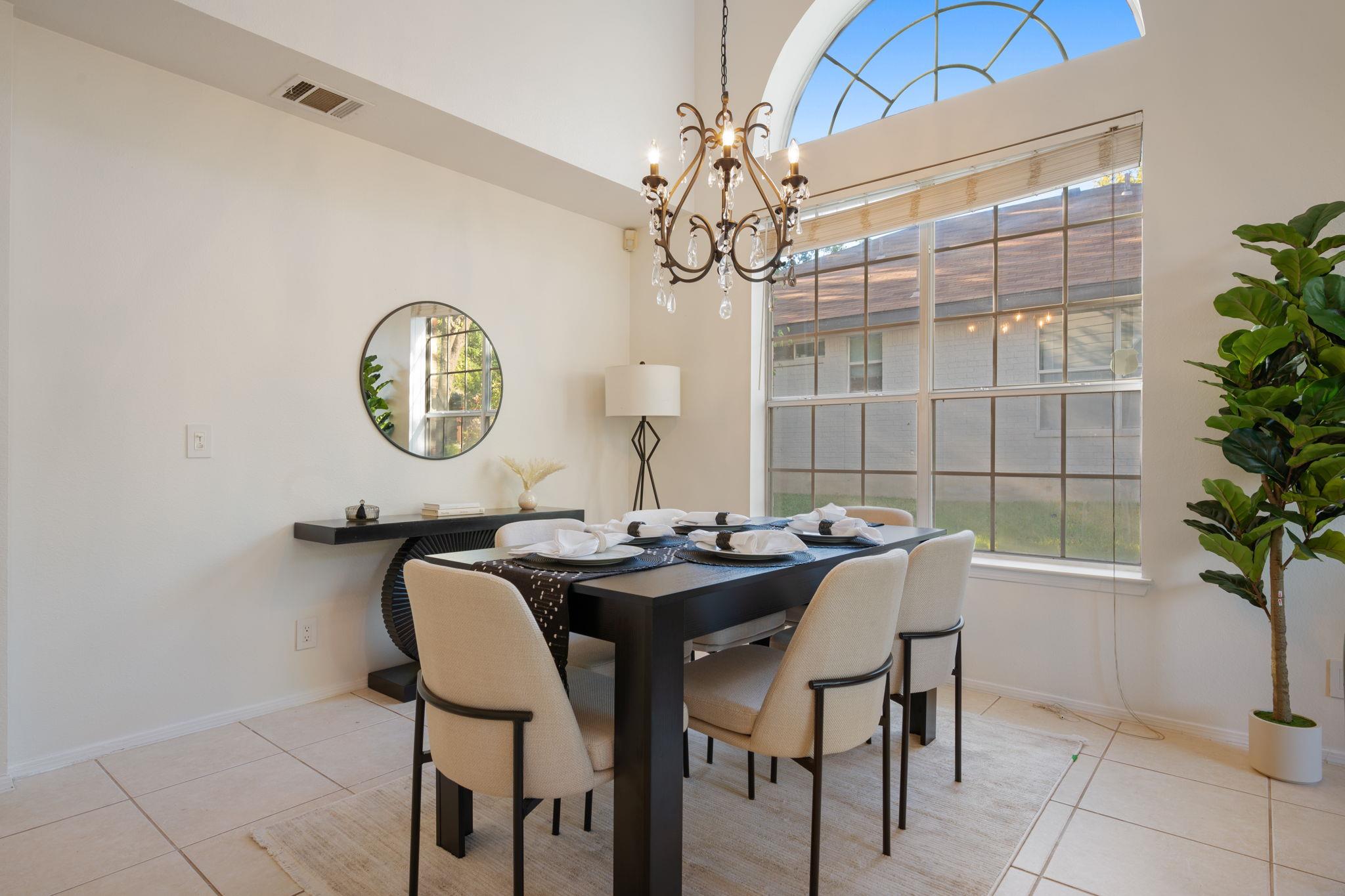 2107 Fuzz Fairway, Austin, TX 78728