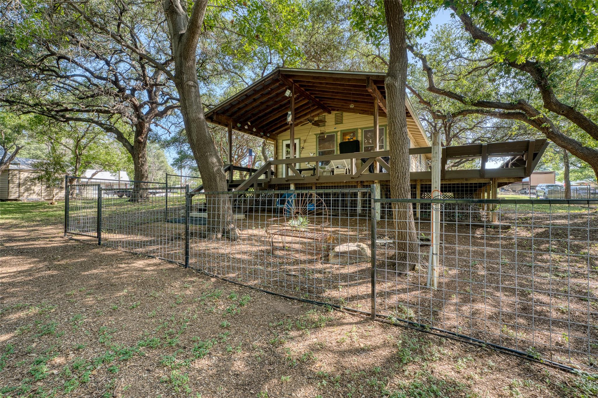2318 Wisteria, Kingsland, TX 78639